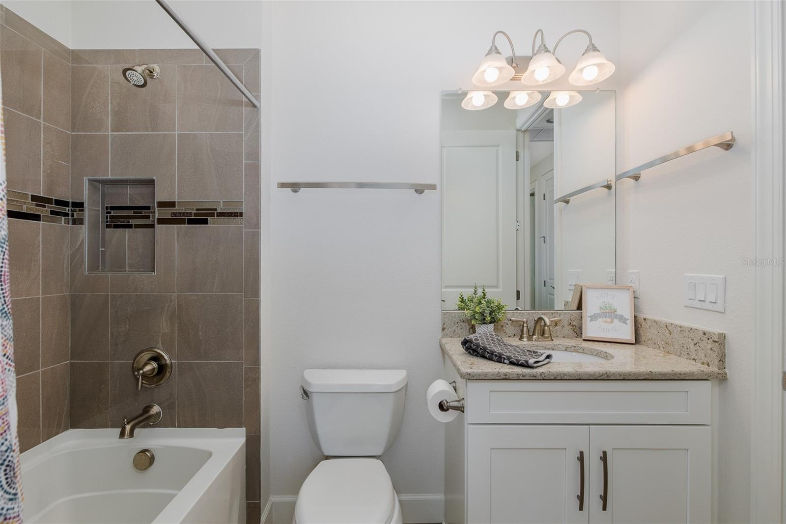 Image 43 of 100 For 11599 Callisia Drive