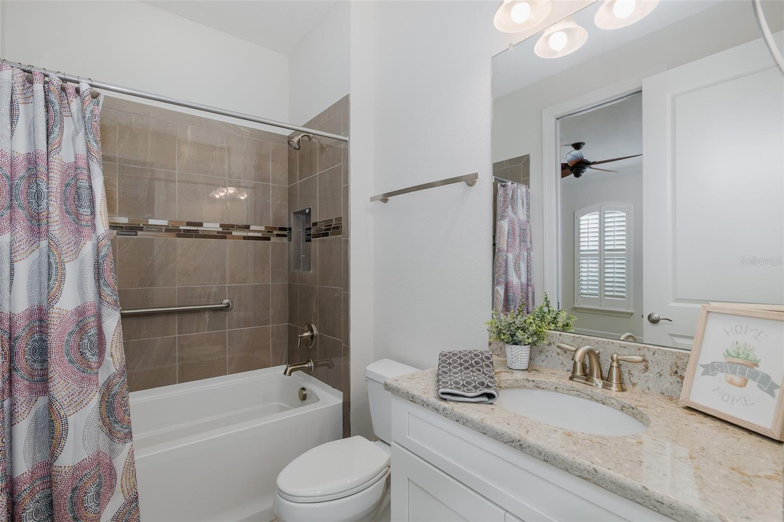 Image 44 of 100 For 11599 Callisia Drive