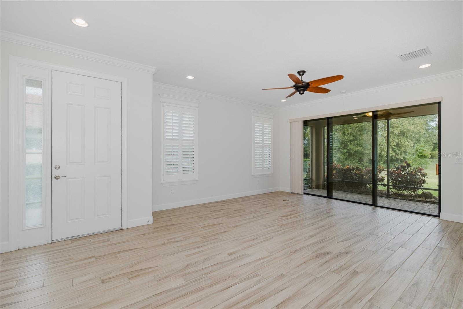 Image 6 of 100 For 11599 Callisia Drive