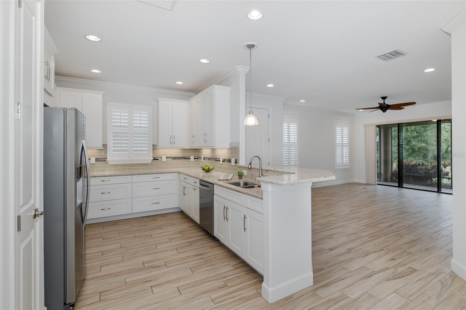 Image 7 of 100 For 11599 Callisia Drive