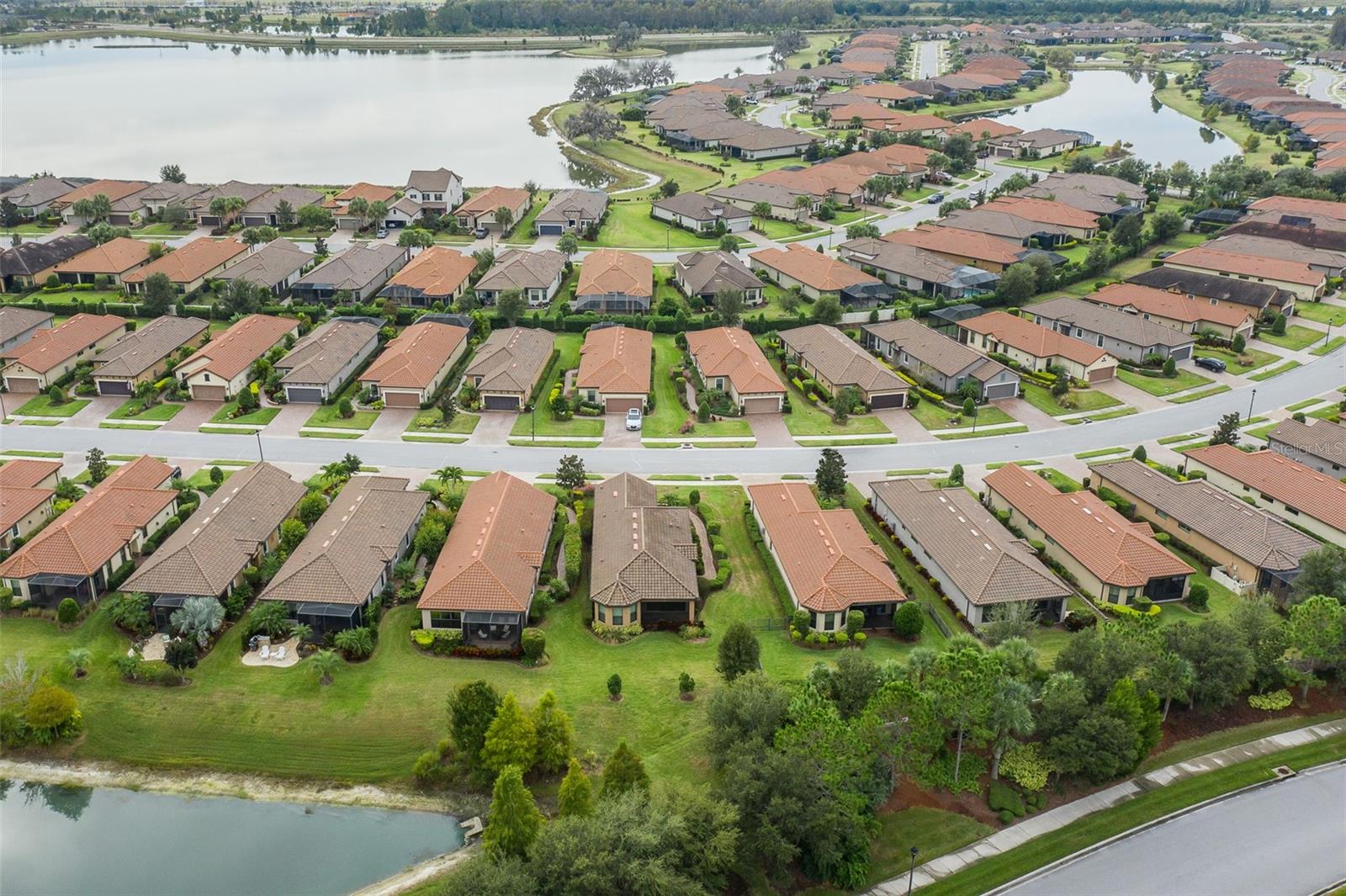 Image 80 of 100 For 11599 Callisia Drive