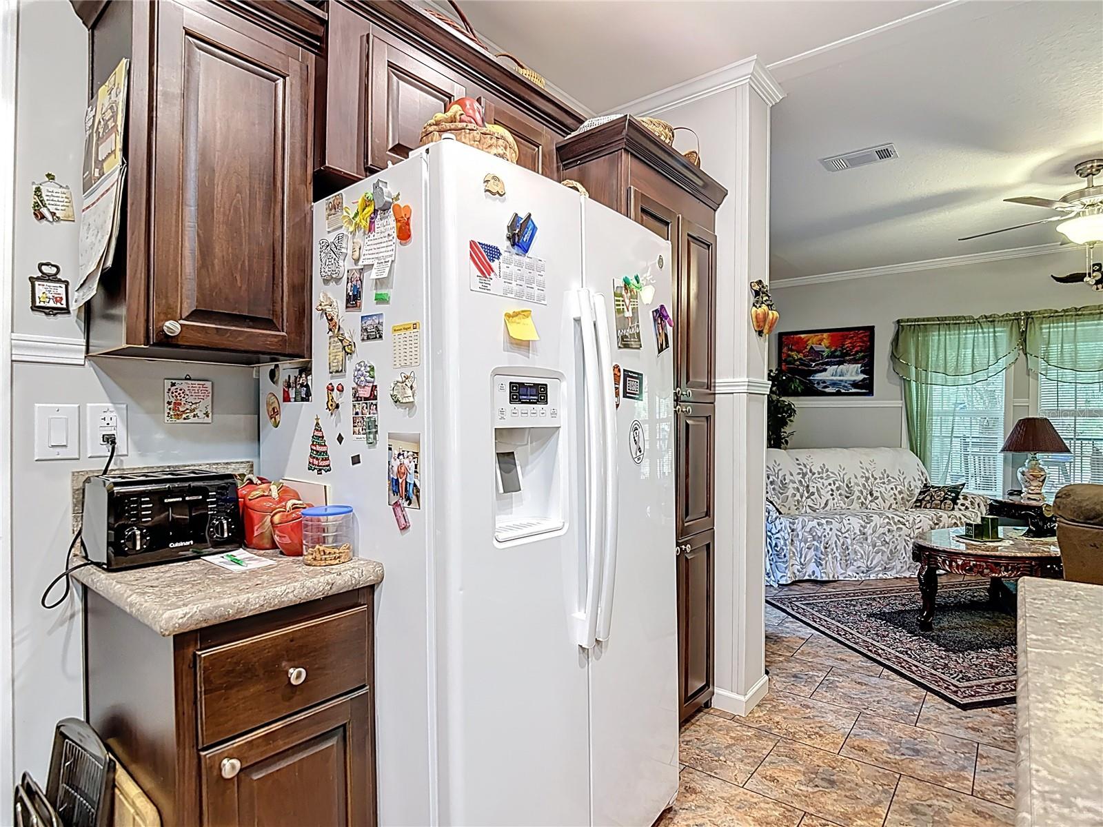 Image 15 of 67 For 18005 Nicholas Avenue