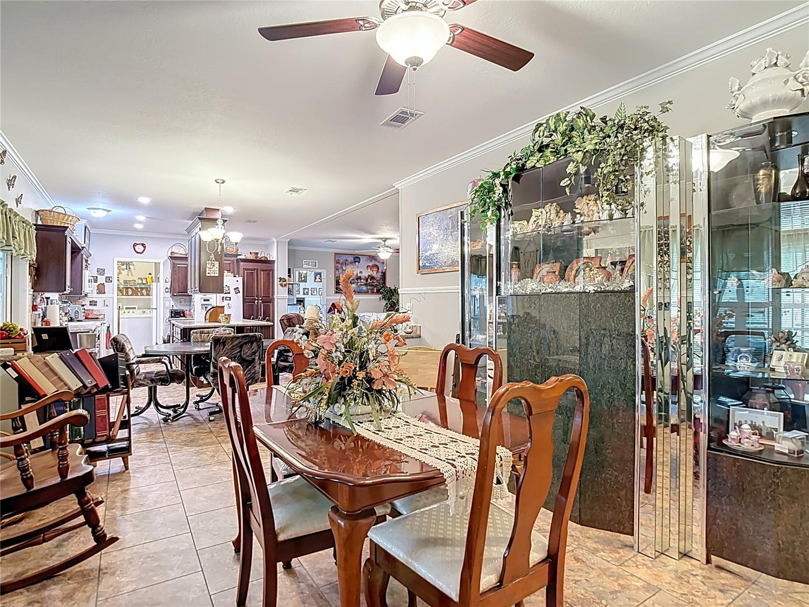 Image 28 of 67 For 18005 Nicholas Avenue