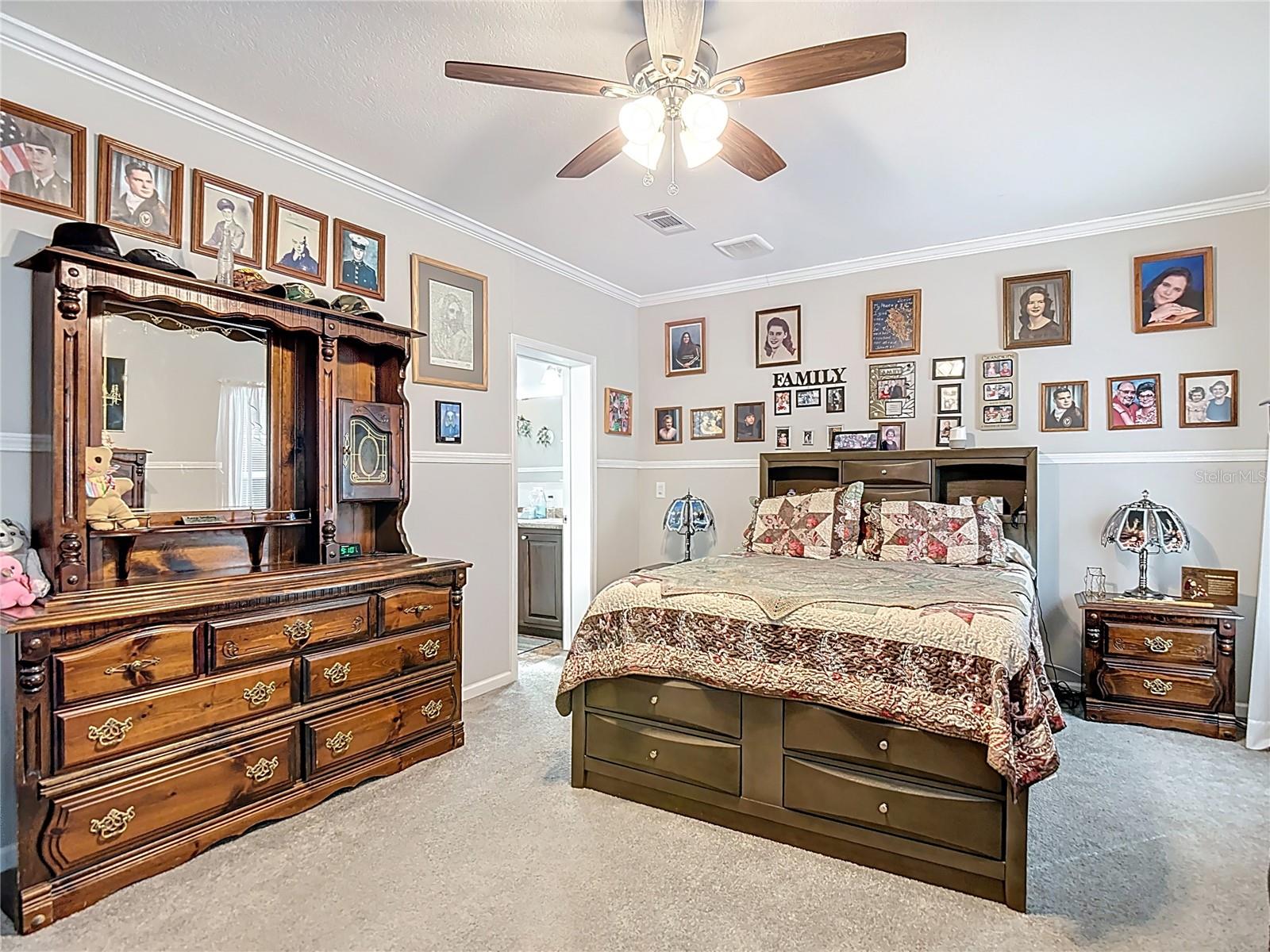 Image 31 of 67 For 18005 Nicholas Avenue