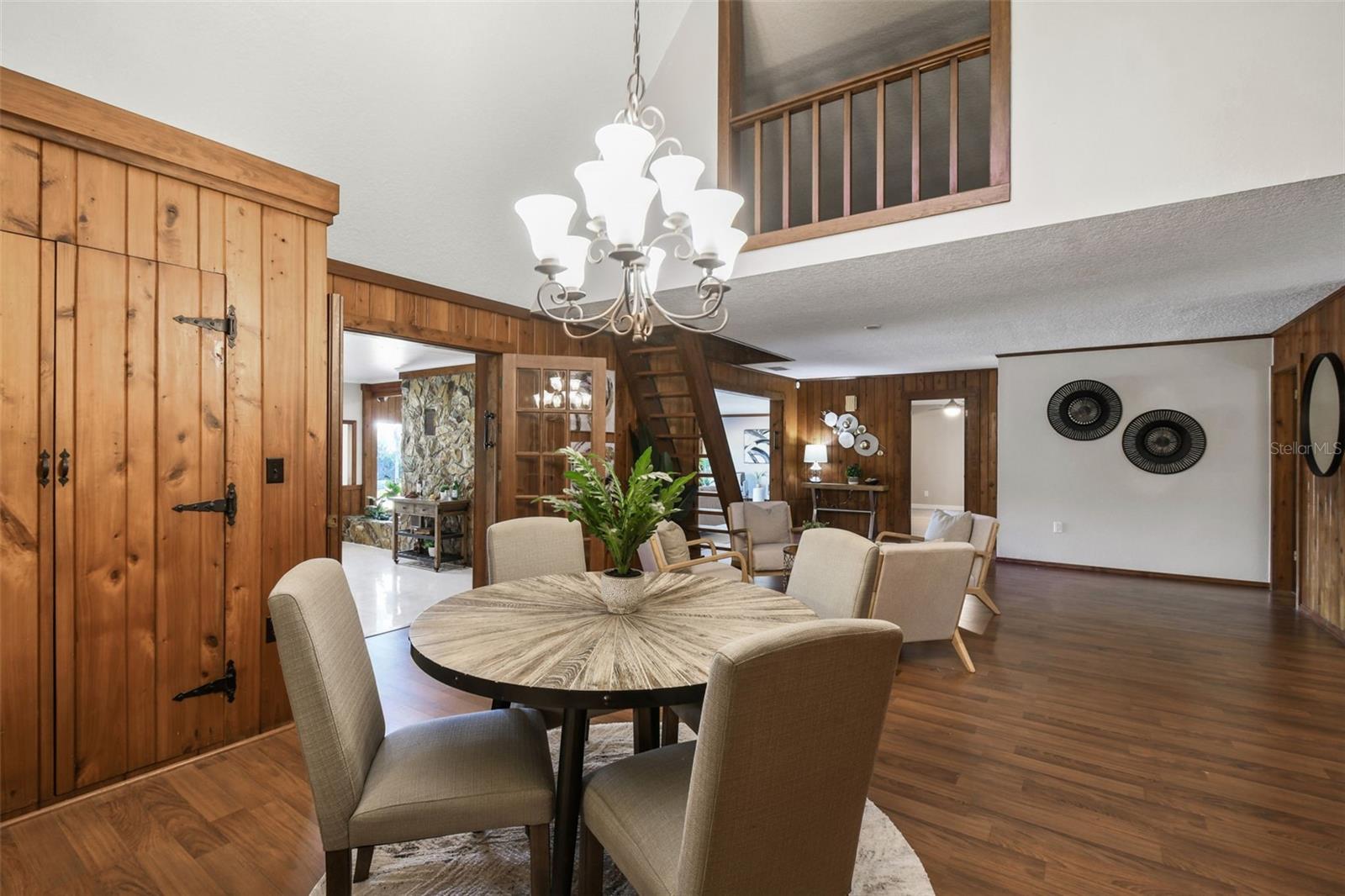 Image 25 of 84 For 8011 Mobley Road