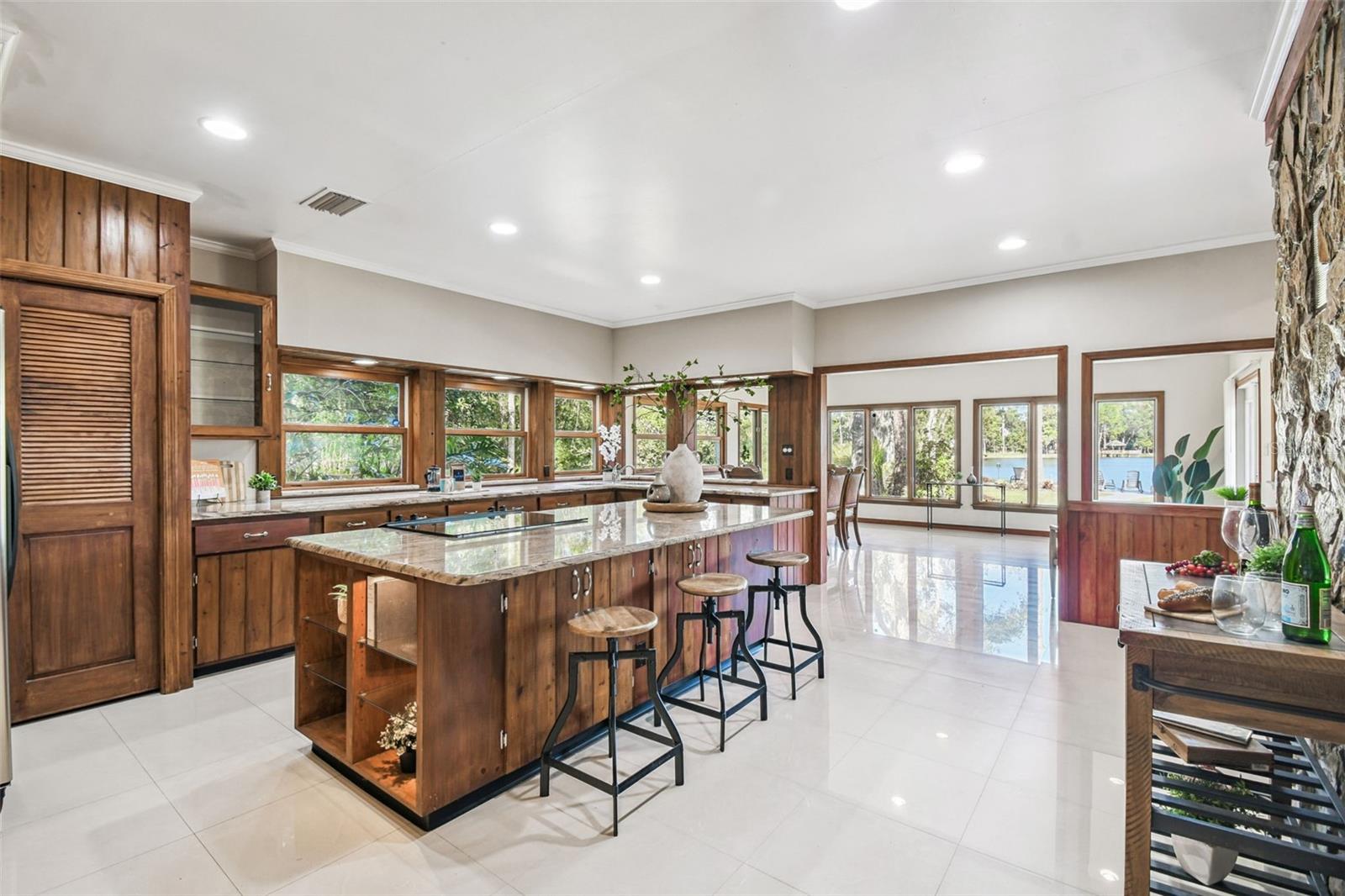 Image 26 of 84 For 8011 Mobley Road