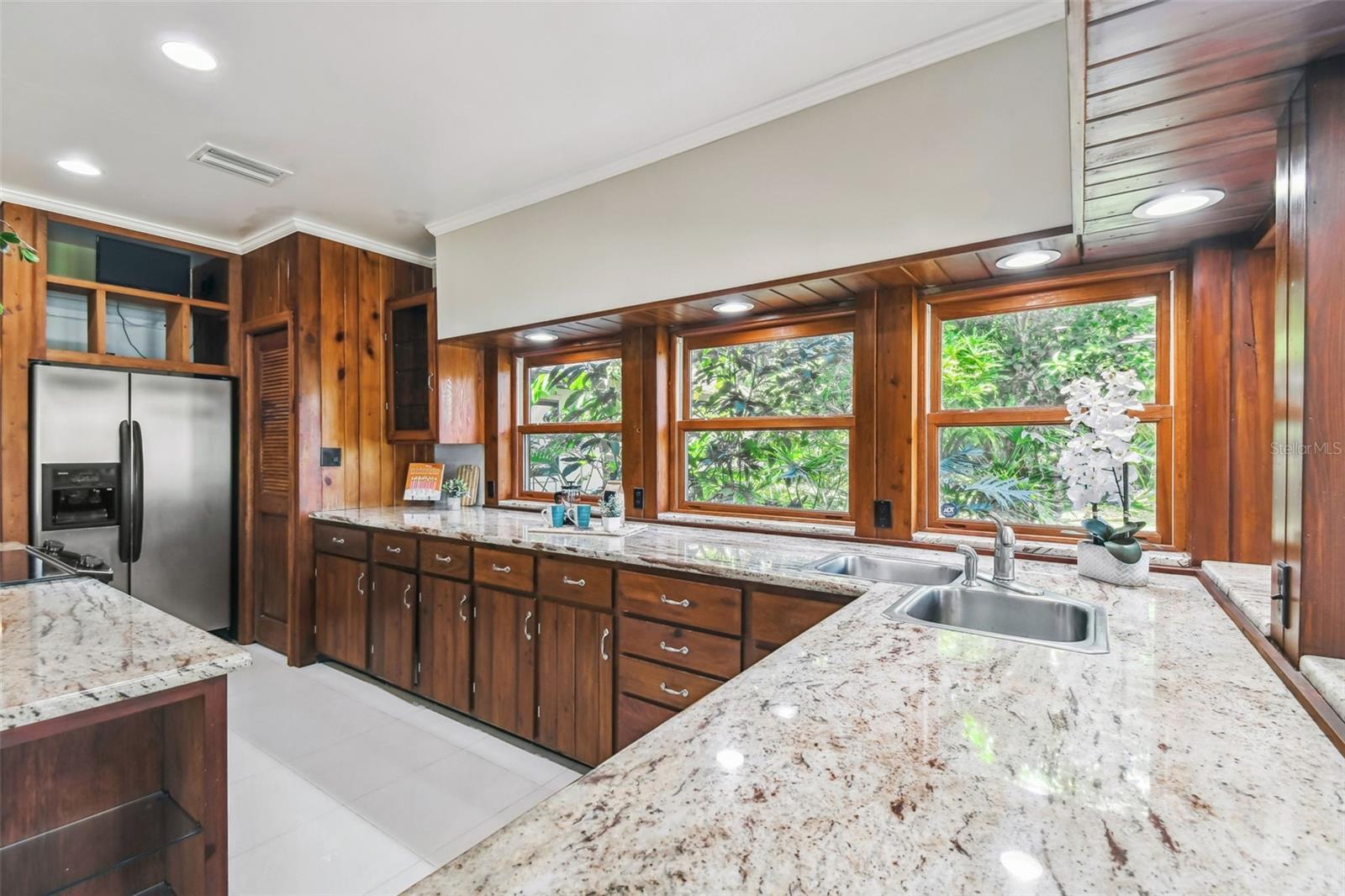 Image 28 of 84 For 8011 Mobley Road