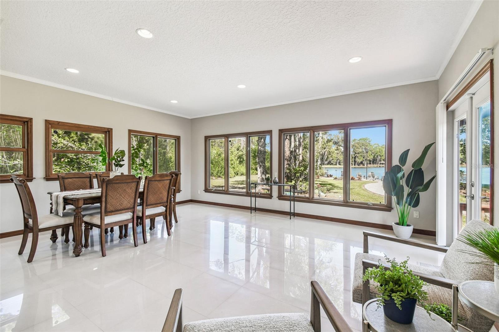 Image 30 of 84 For 8011 Mobley Road