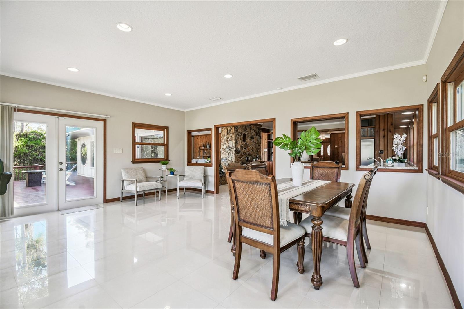 Image 32 of 84 For 8011 Mobley Road