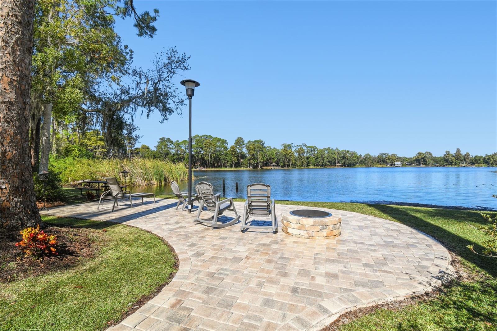 Image 5 of 84 For 8011 Mobley Road