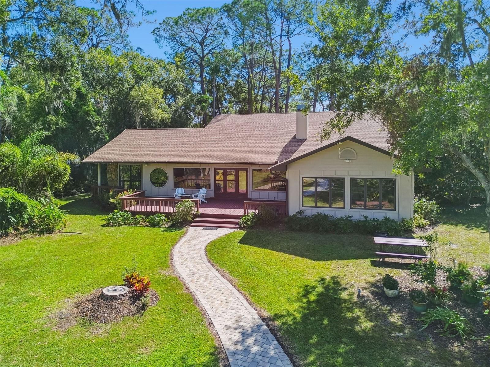 Image 6 of 84 For 8011 Mobley Road