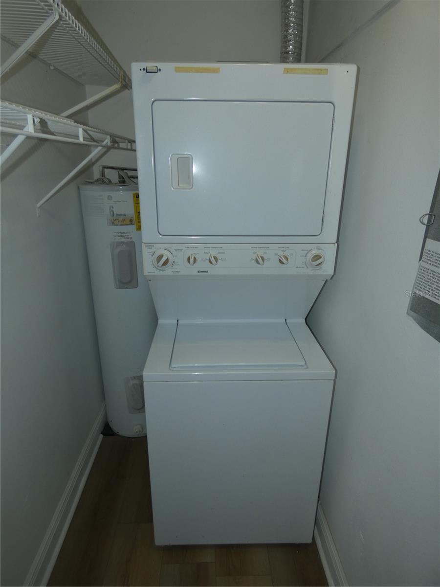 Image 17 of 29 For 4321 Tahitian Gardens Circle A