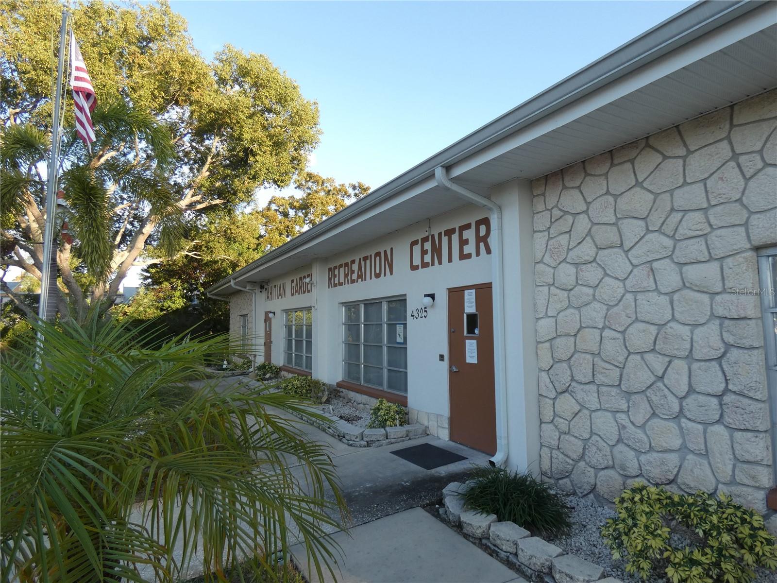 Image 19 of 29 For 4321 Tahitian Gardens Circle A