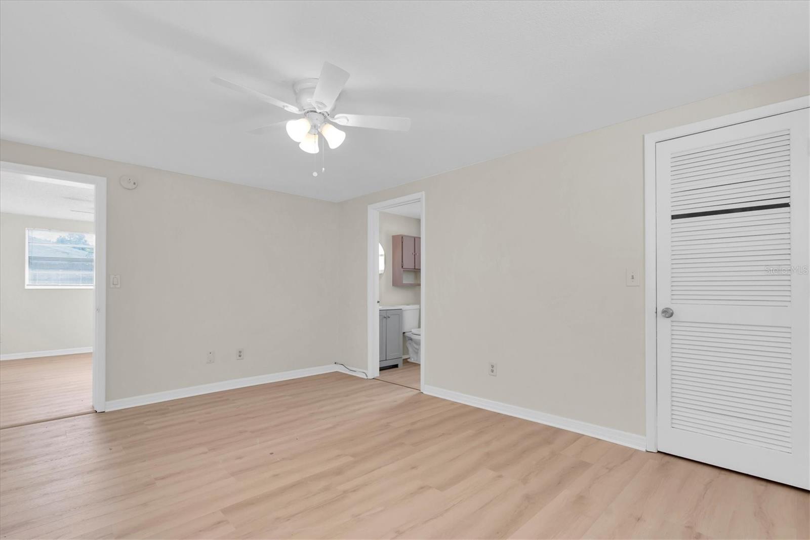 Image 15 of 30 For 3326 Garfield Dr