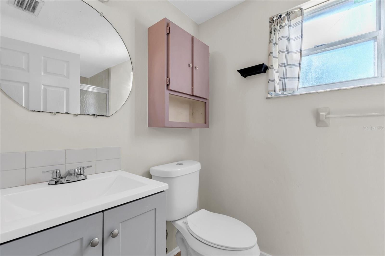 Image 17 of 30 For 3326 Garfield Dr