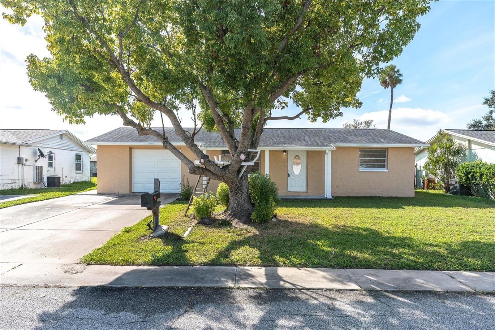 Image 29 of 30 For 3326 Garfield Dr