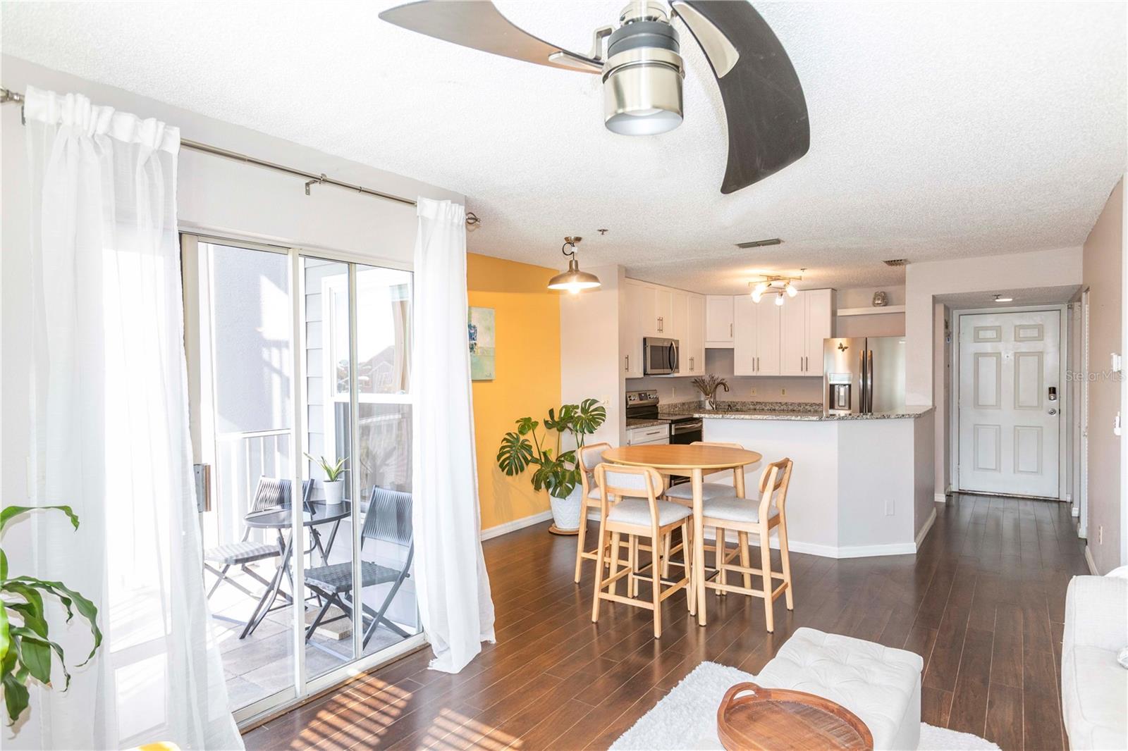 Image 16 of 48 For 5727 Biscayne Court 209