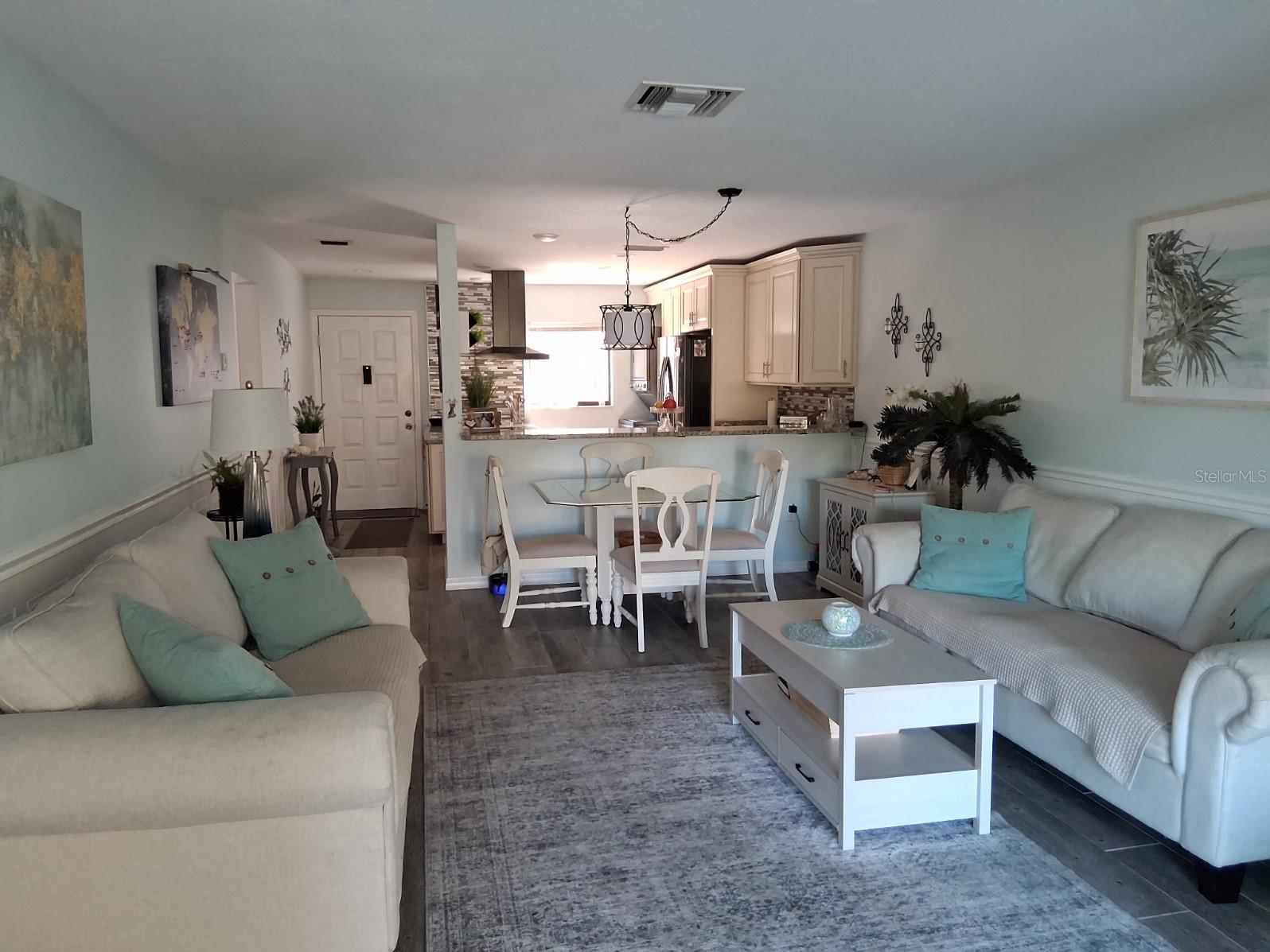 Image 10 of 26 For 7737 Eureka Drive 203