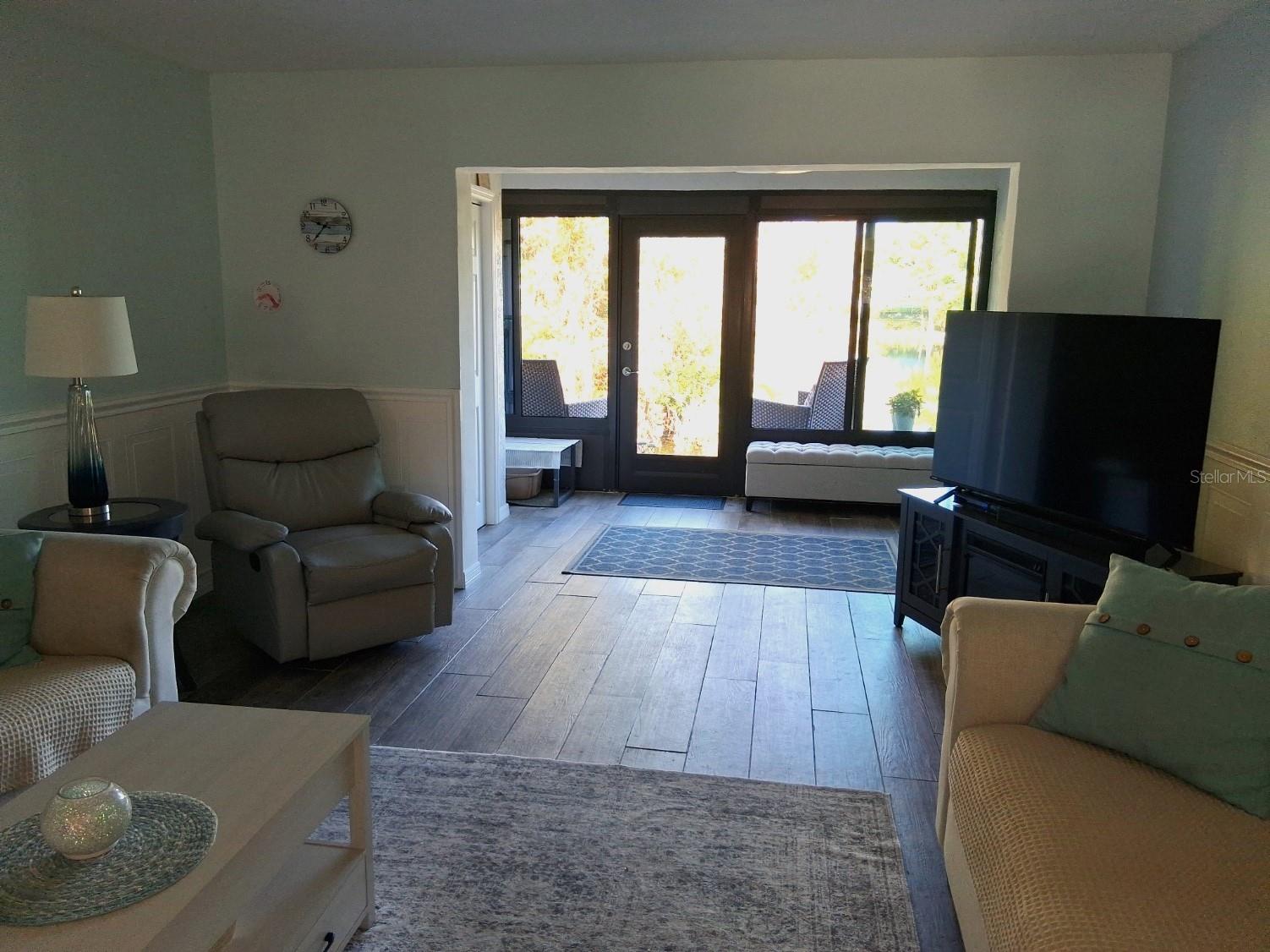 Image 19 of 26 For 7737 Eureka Drive 203