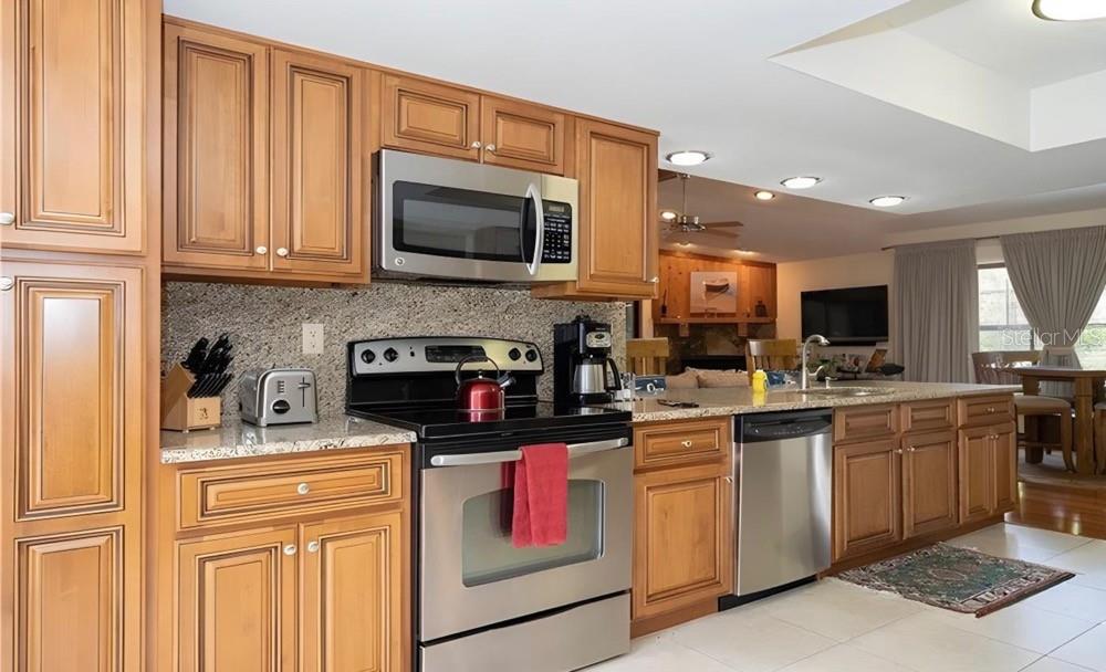 Image 4 of 8 For 4554 Rickover Court