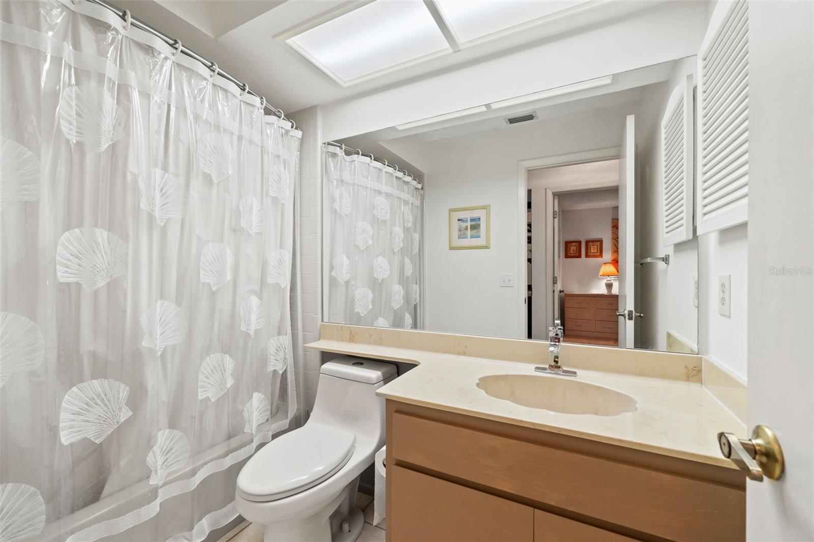 Image 33 of 67 For 6404 Lost Tree Lane