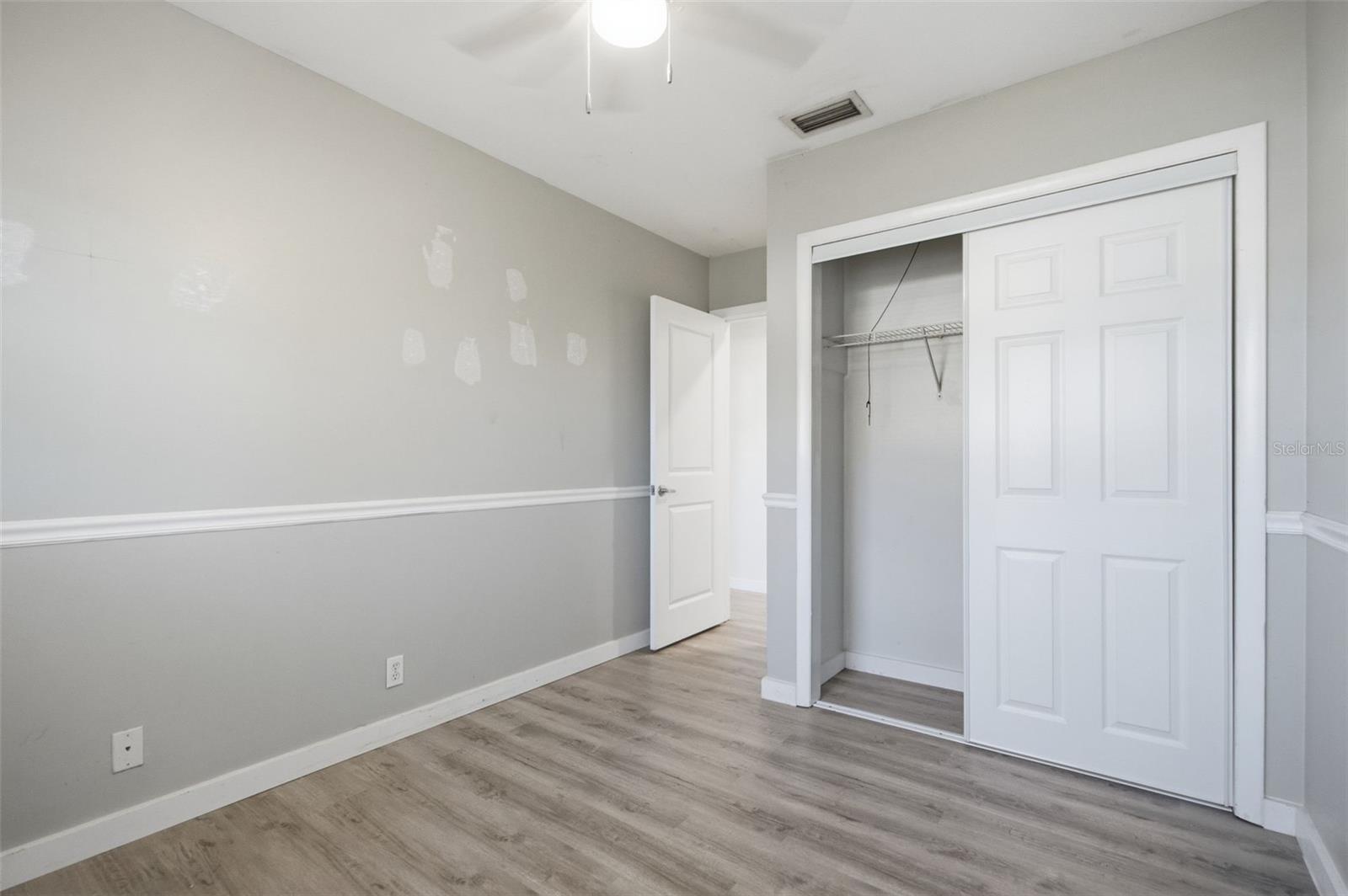 Image 11 of 48 For 118 Connie Avenue