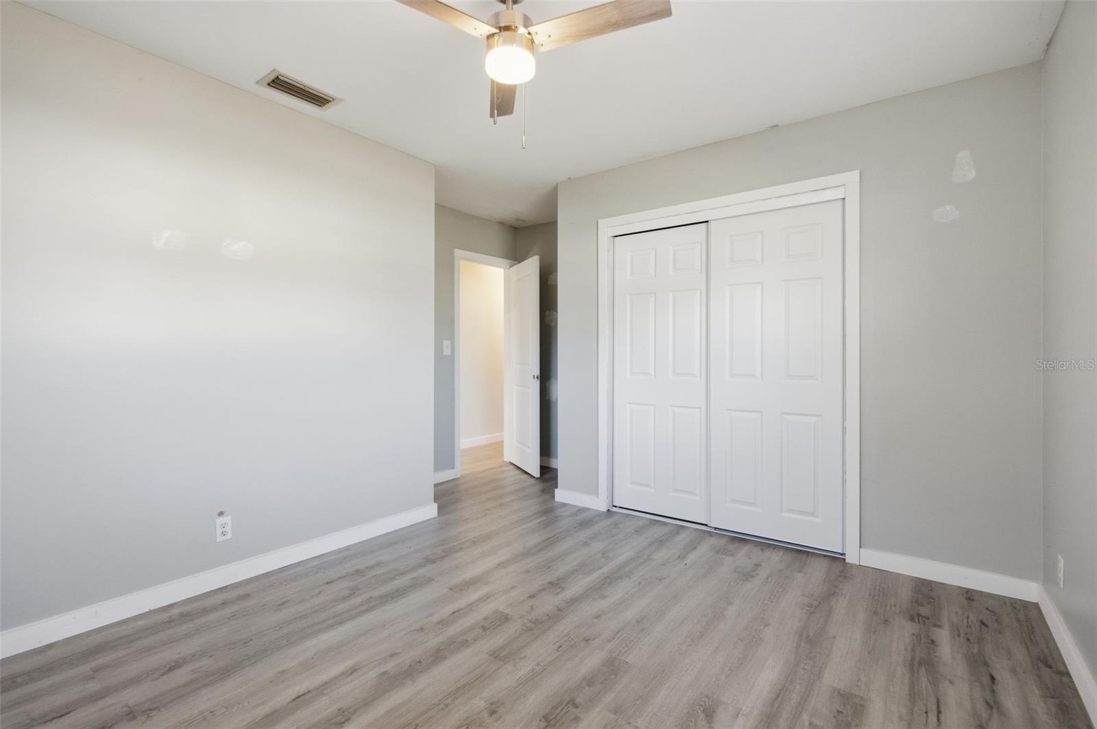 Image 13 of 48 For 118 Connie Avenue