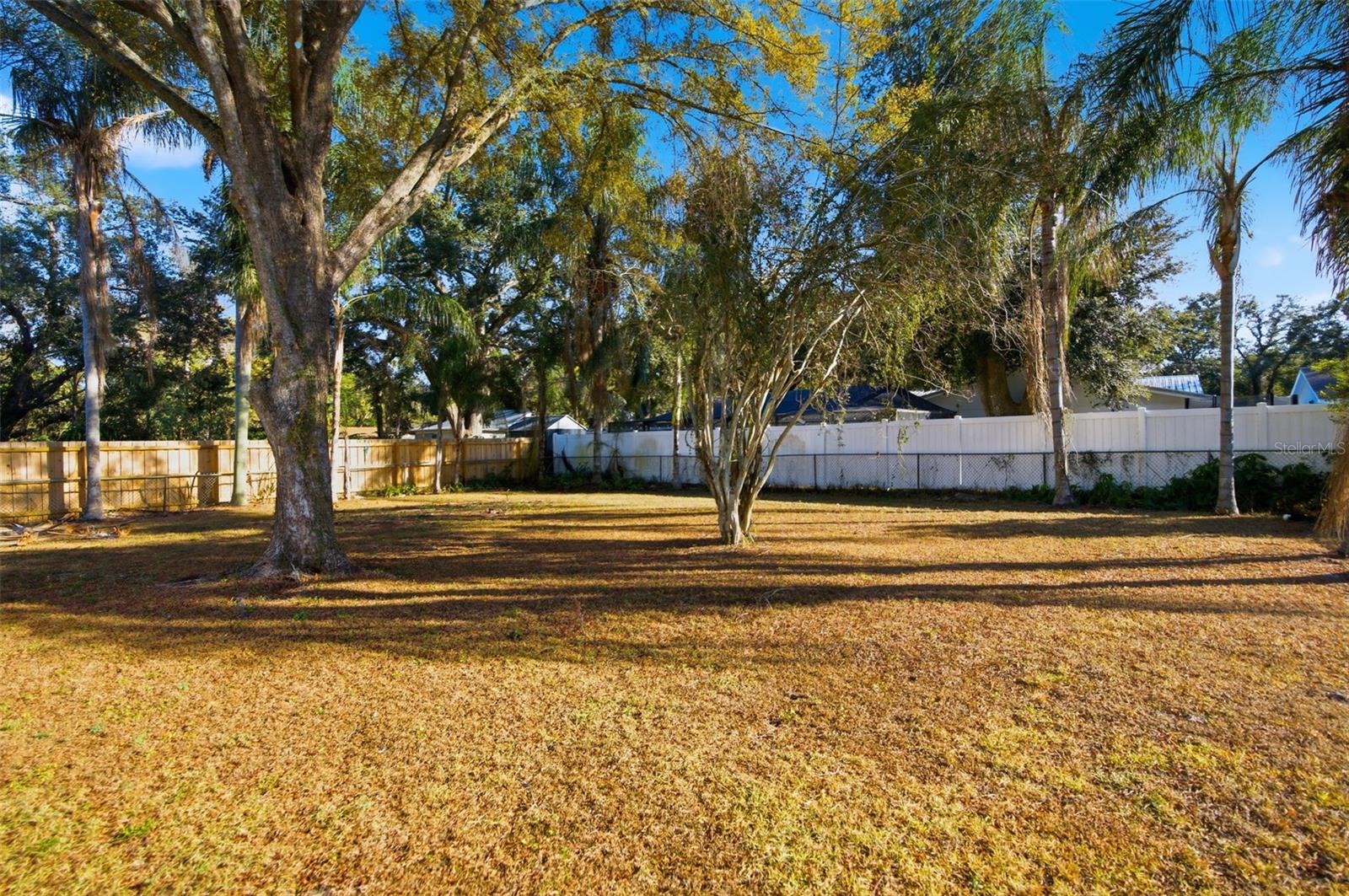 Image 36 of 48 For 118 Connie Avenue