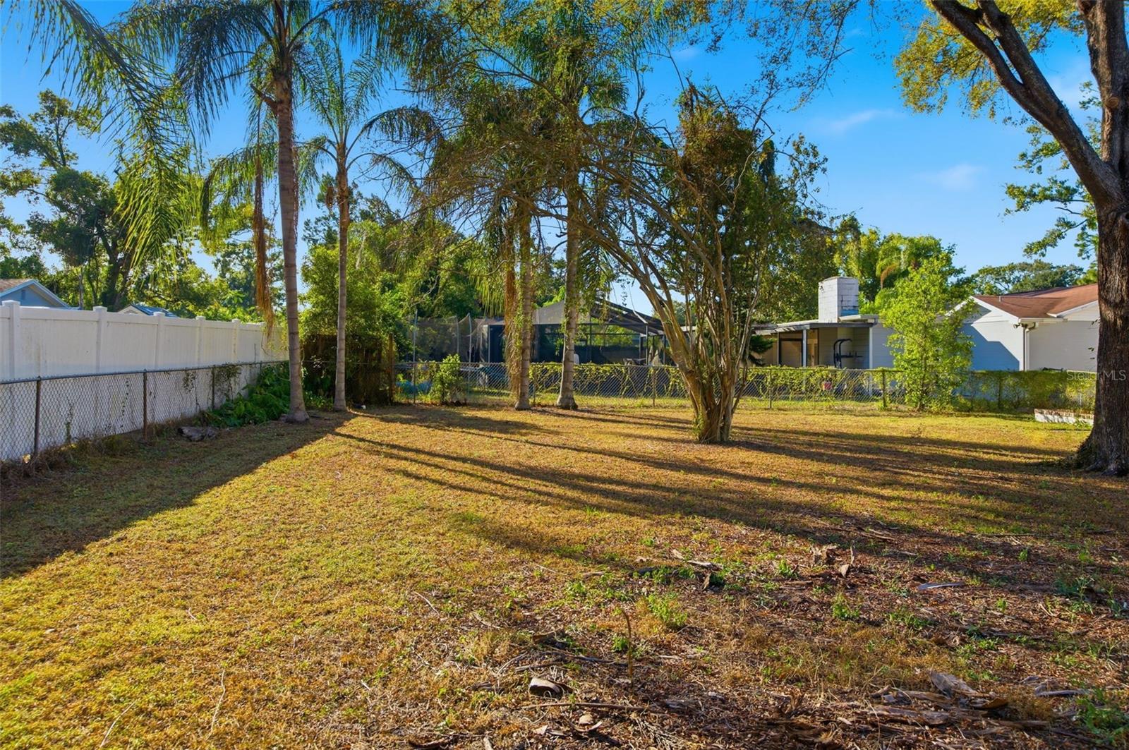 Image 39 of 48 For 118 Connie Avenue