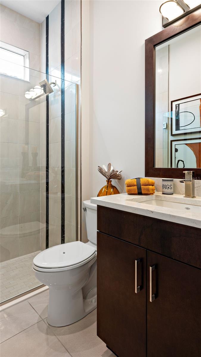 Image 20 of 47 For 1467 Santorini Way