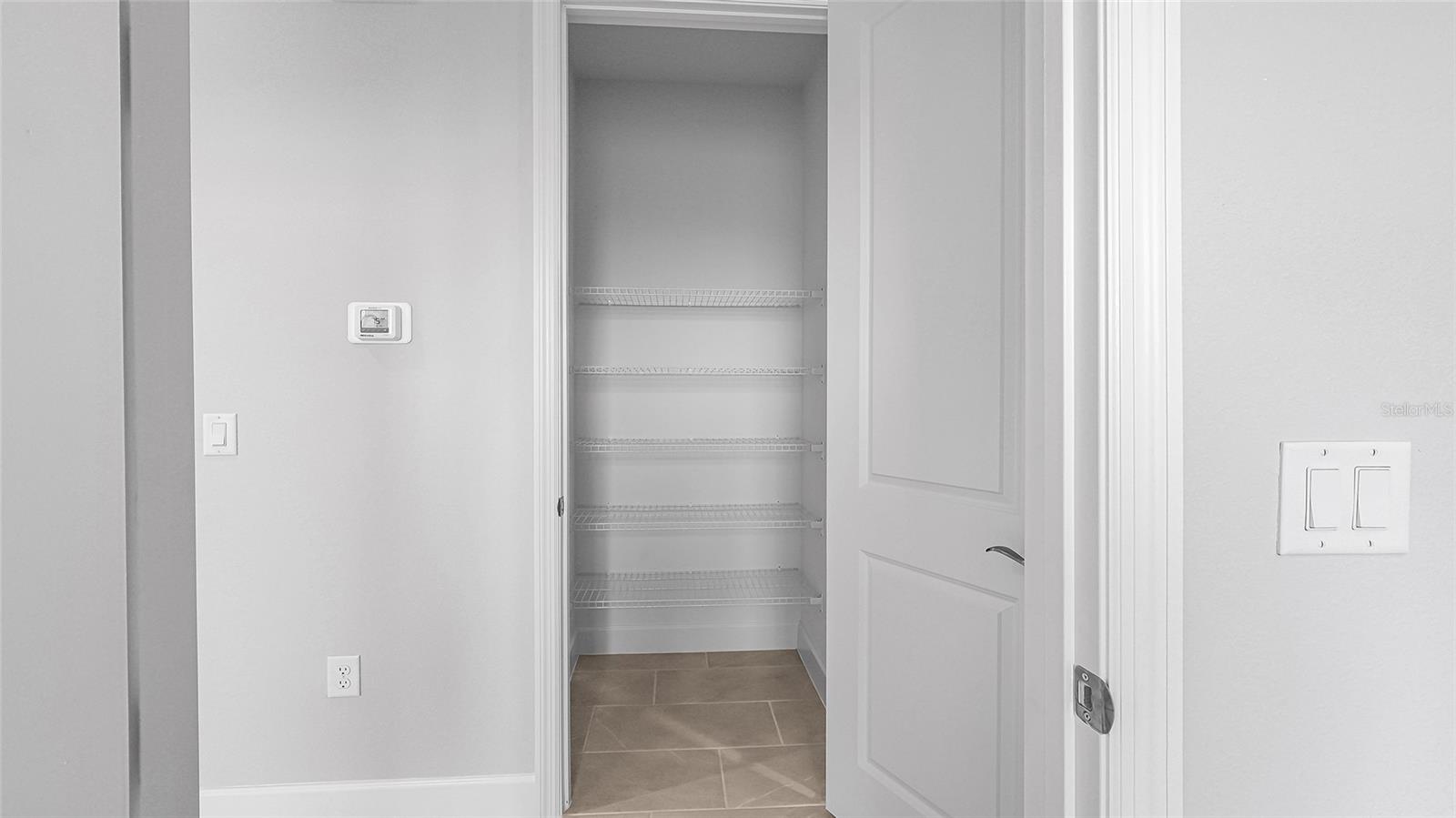 Image 32 of 47 For 1467 Santorini Way