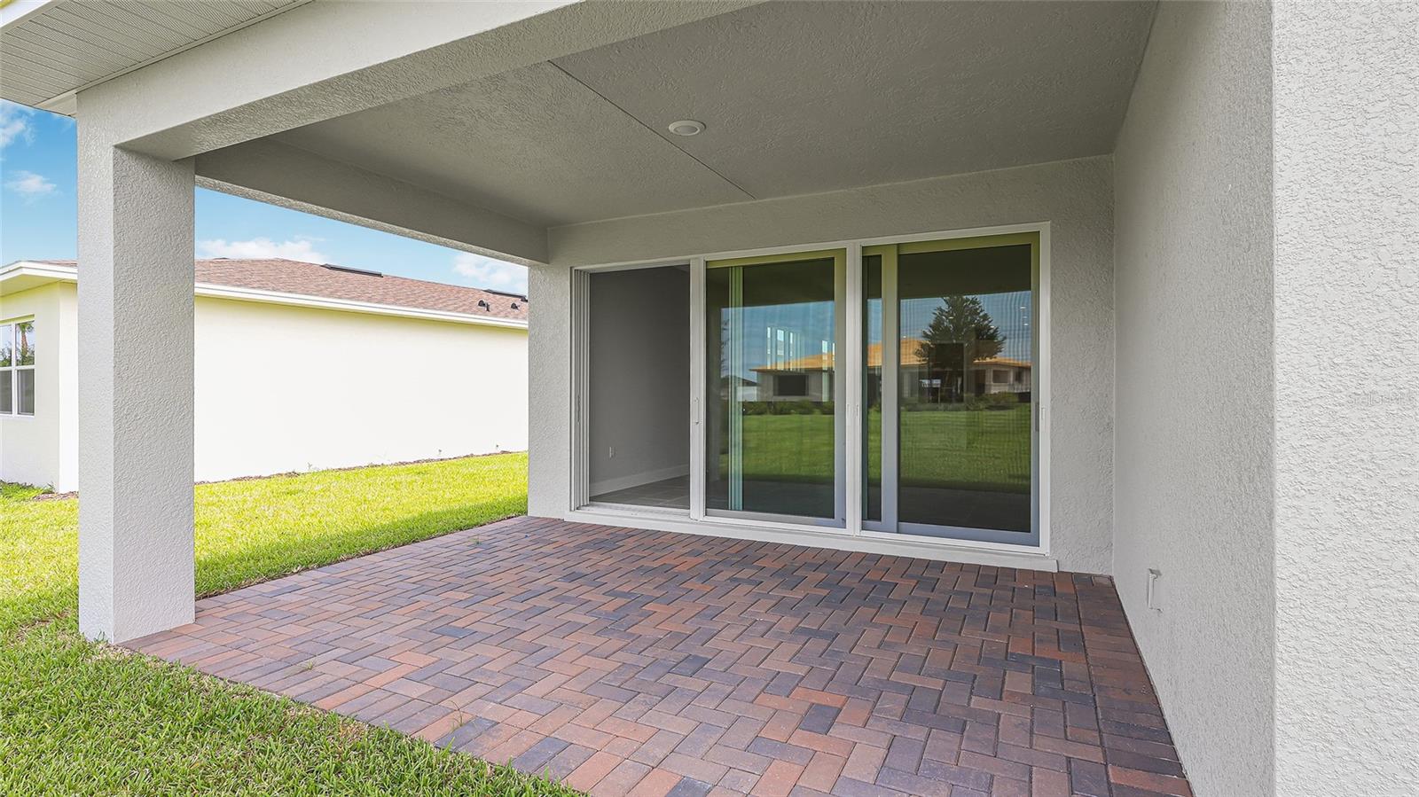 Image 35 of 47 For 1467 Santorini Way