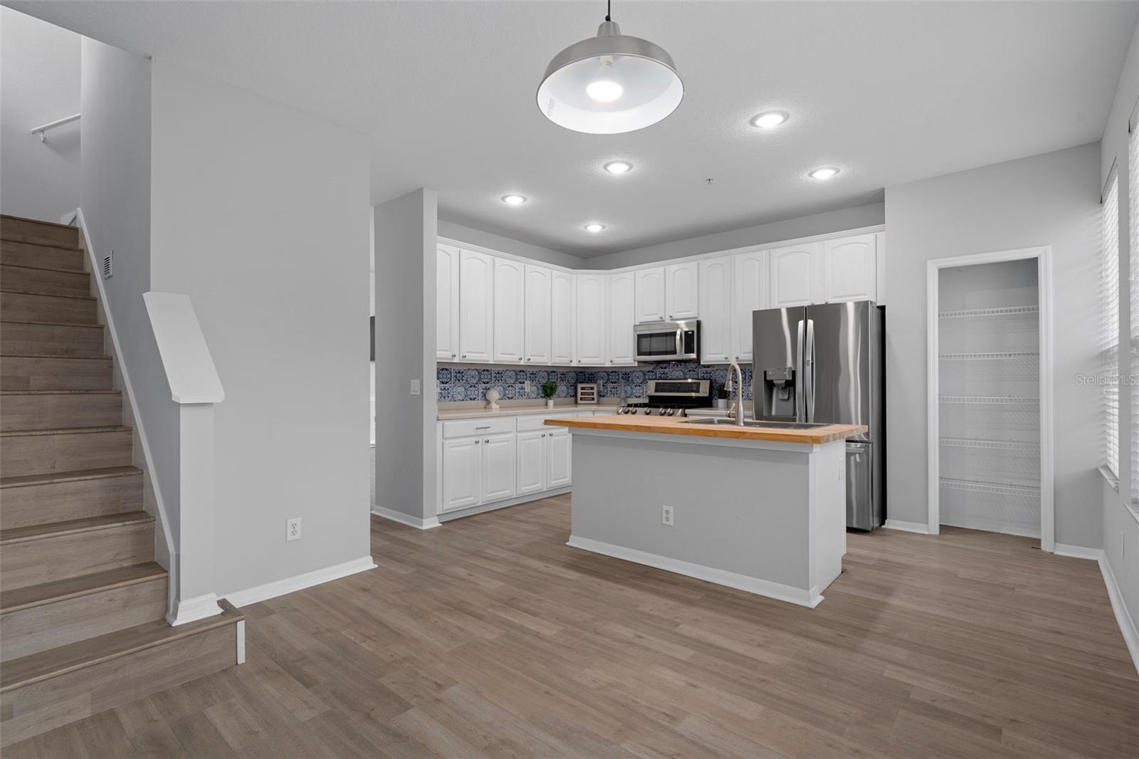 Image 34 of 55 For 2967 Bayshore Pointe Drive