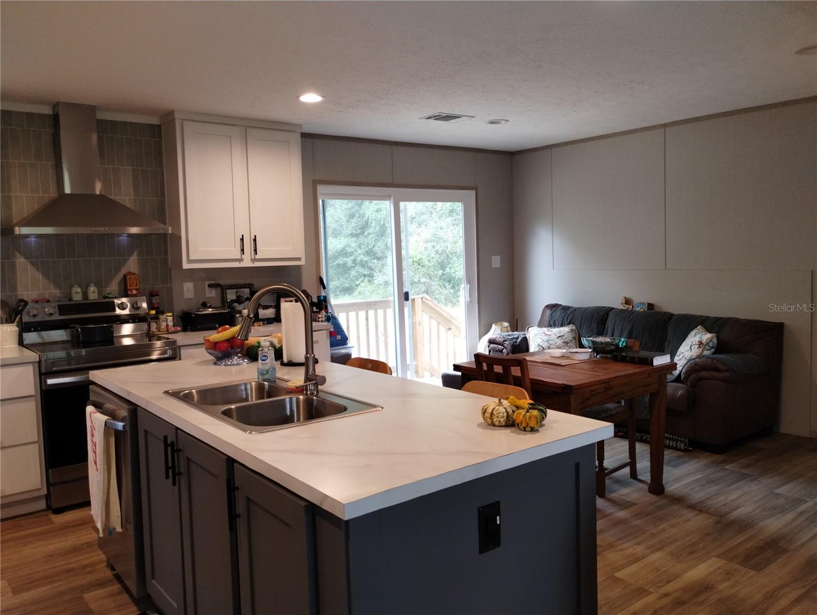 Image 15 of 29 For 1826 44th Place