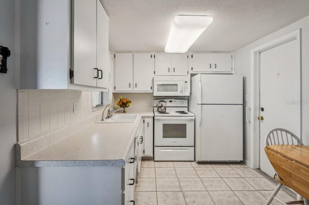 Image 10 of 47 For 10134 Orchid Drive