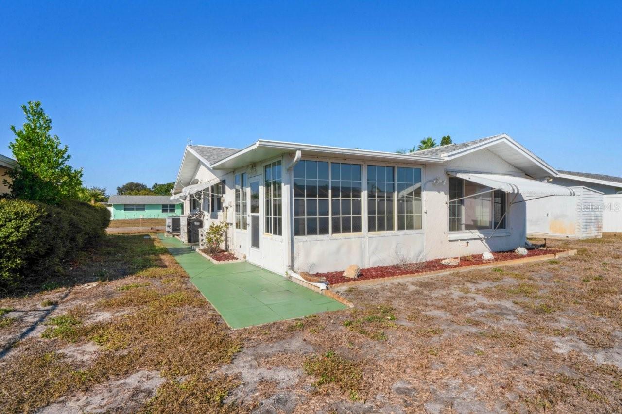 Image 31 of 47 For 10134 Orchid Drive