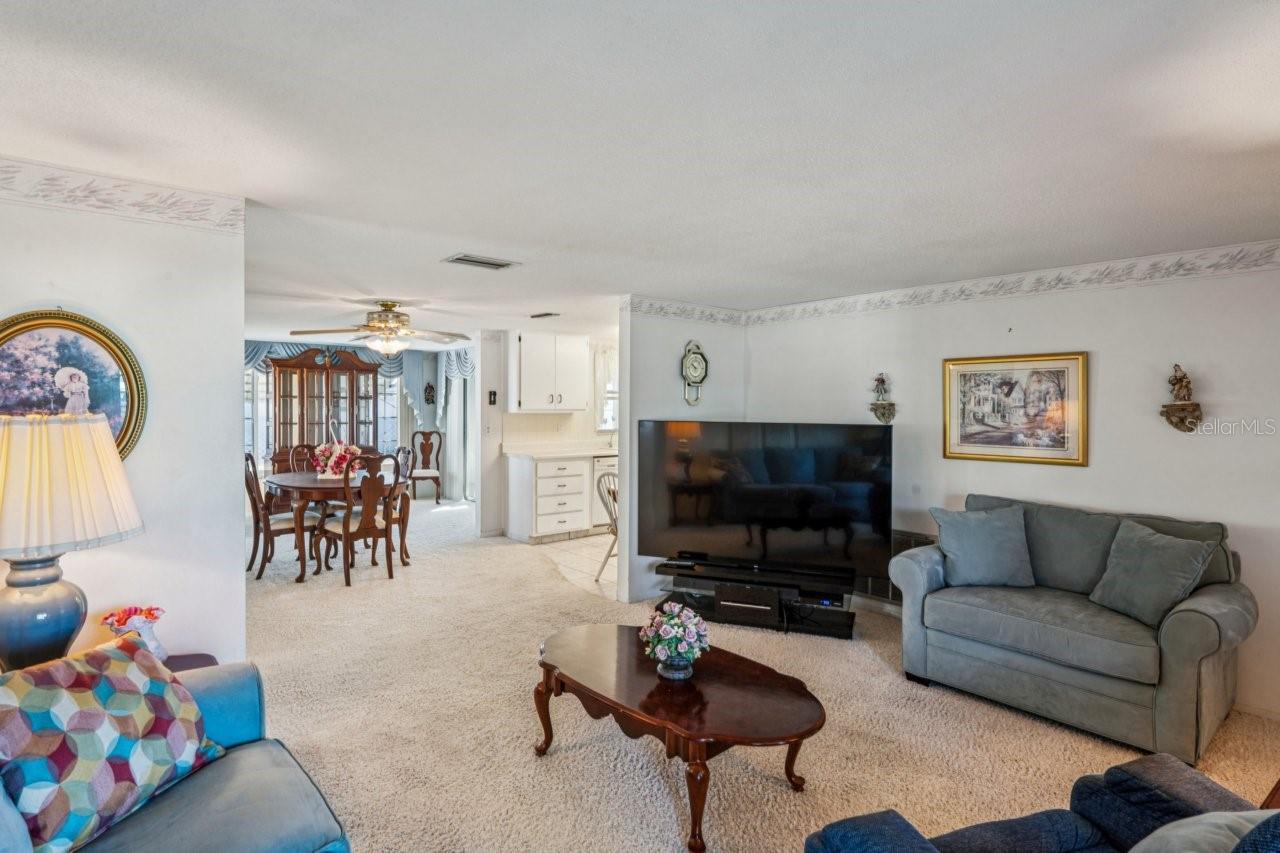 Image 8 of 47 For 10134 Orchid Drive