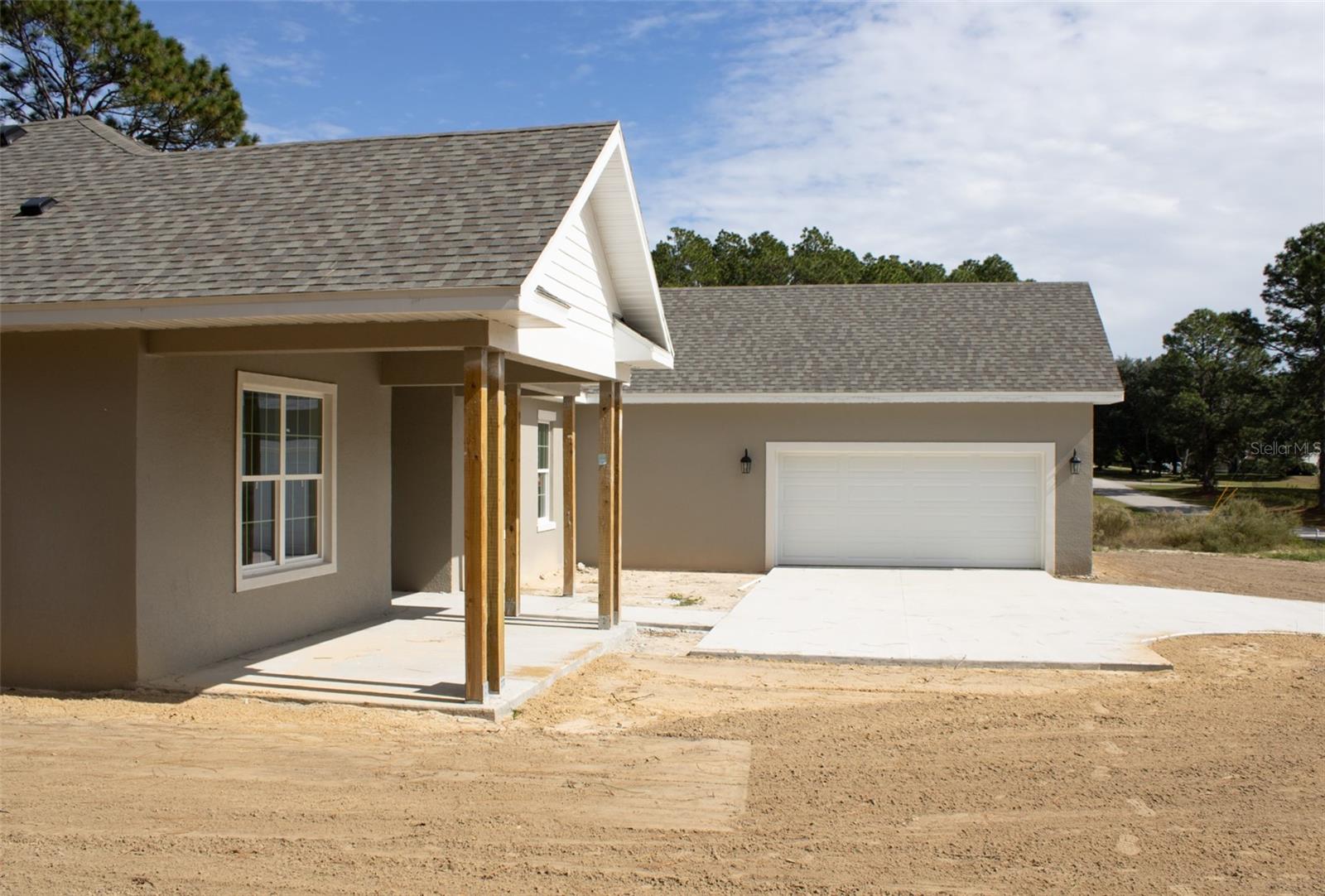 Image 3 of 9 For 2915 Goldenrod Drive