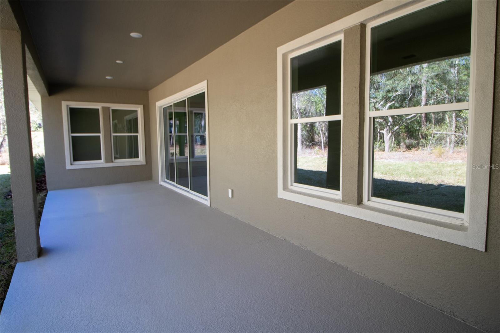 Image 32 of 40 For 2915 Goldenrod Drive