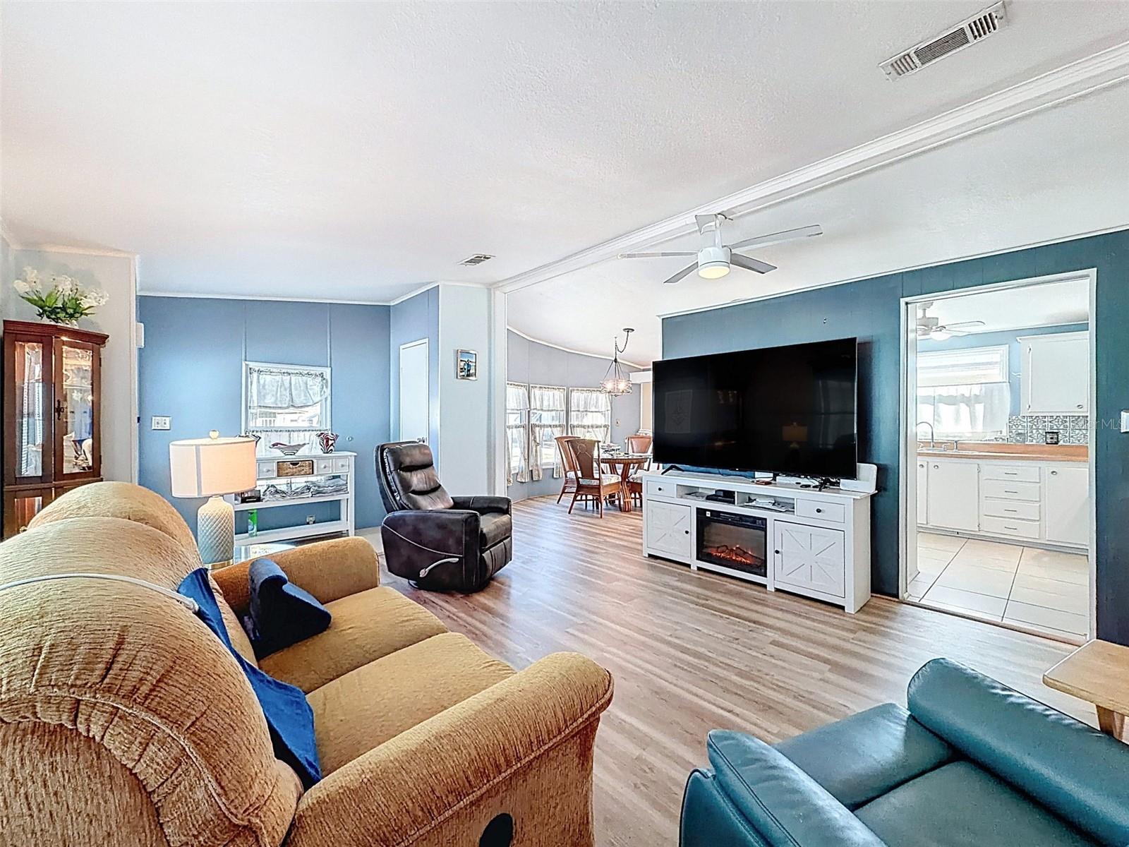 Image 12 of 53 For 7310 Stillwater Drive