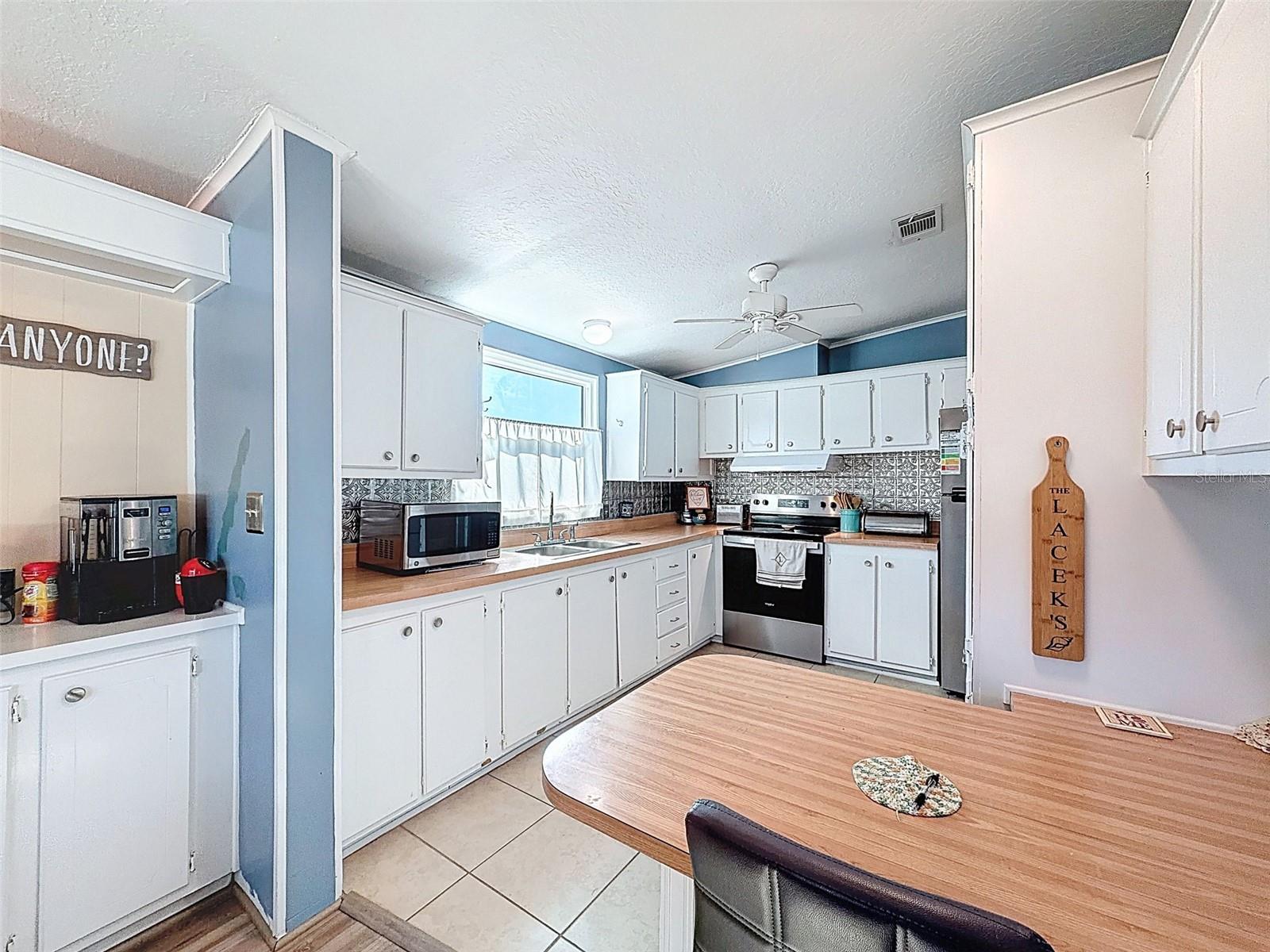 Image 18 of 53 For 7310 Stillwater Drive