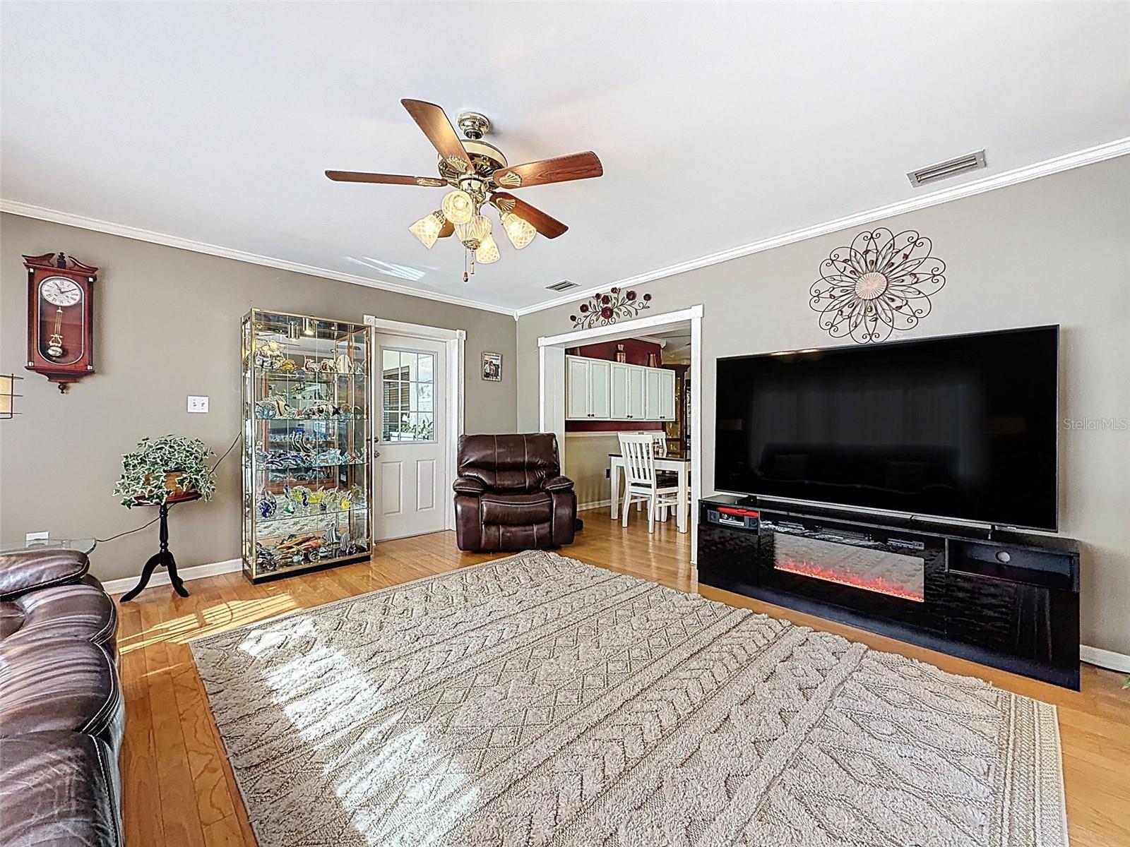 Image 23 of 51 For 11321 Stansberry Drive