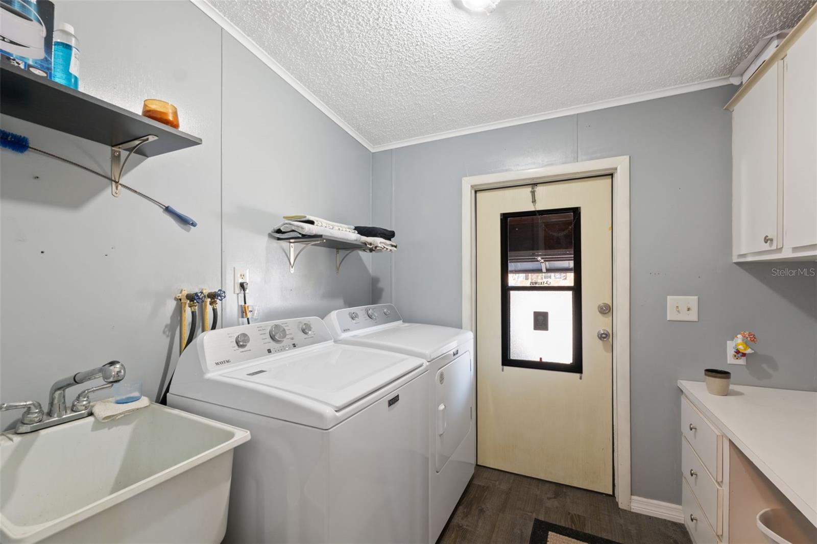 Image 26 of 33 For 14684 Rialto Avenue