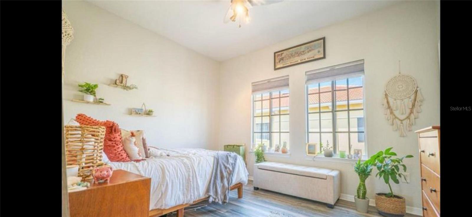 Image 10 of 16 For 5202 Hampton Beach Place