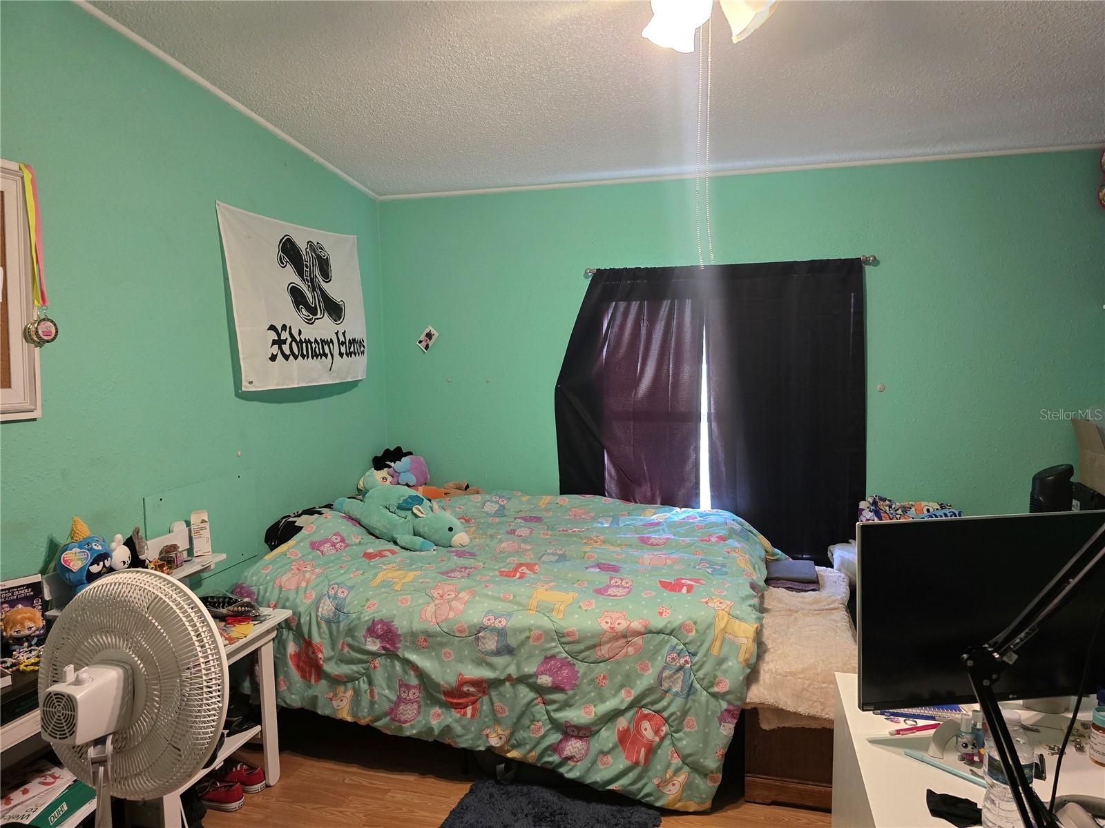 Listing photo id 25 for 16403 Bosley Drive