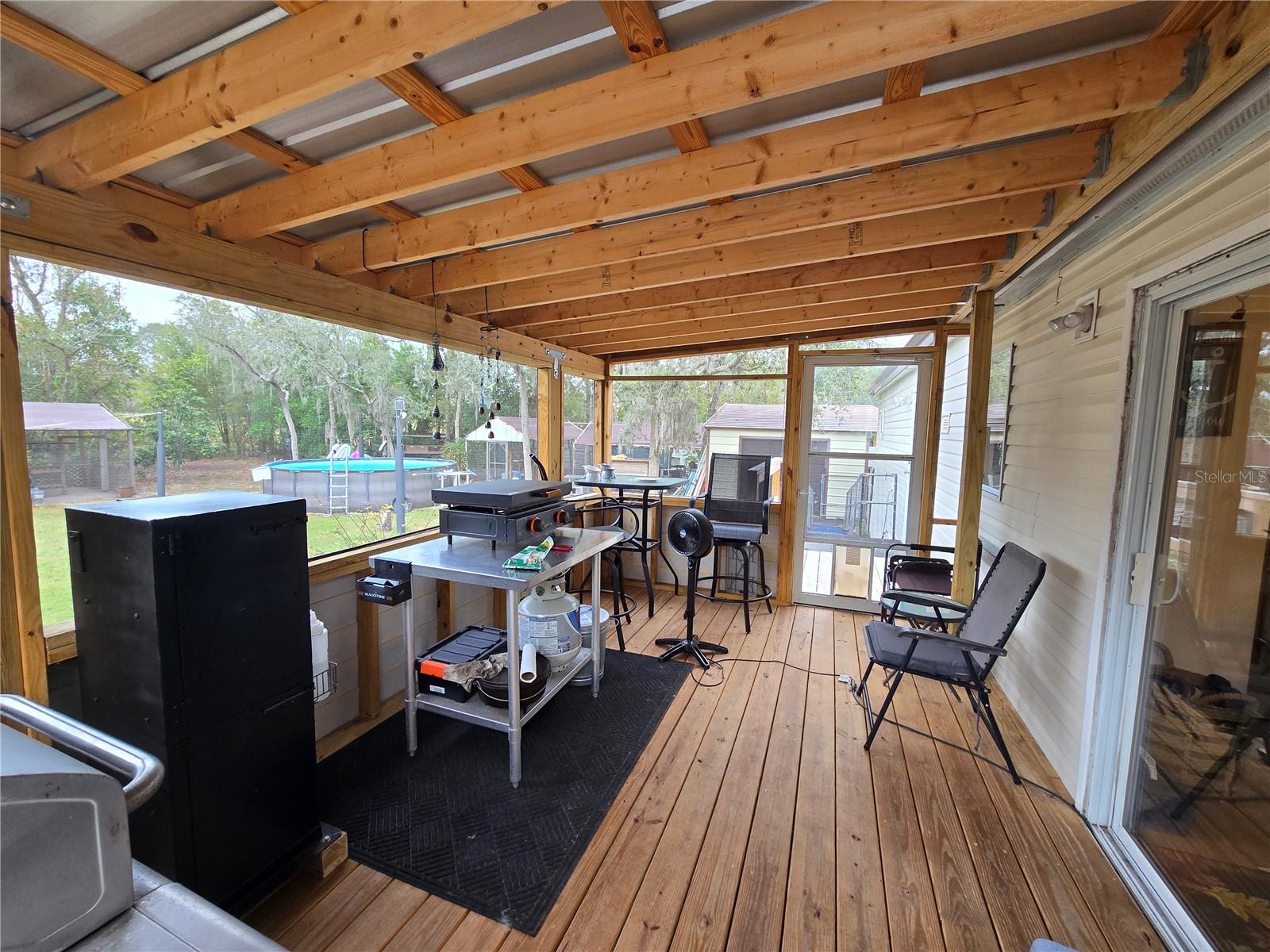 Listing photo id 28 for 16403 Bosley Drive