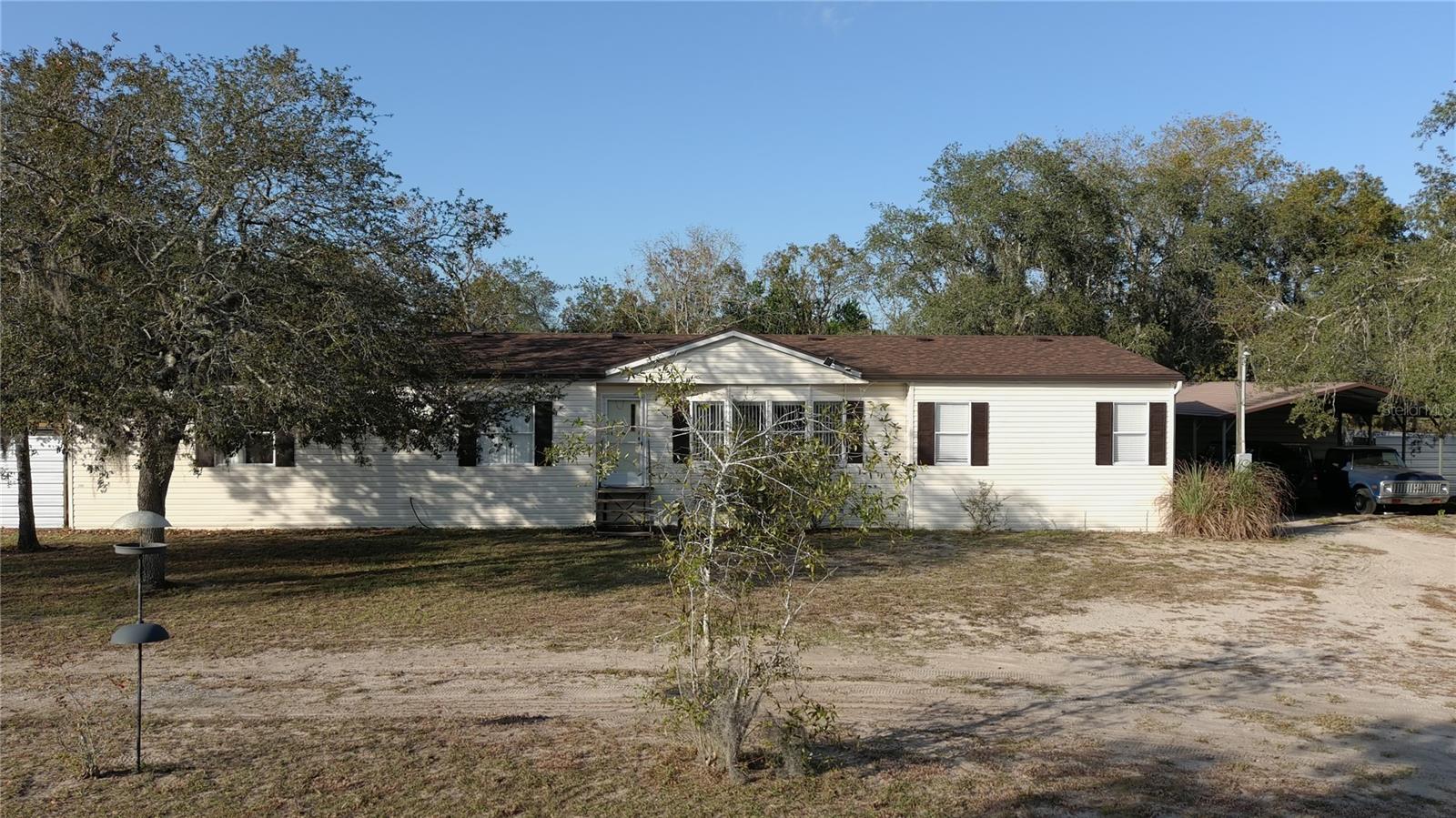 Listing photo id 51 for 16403 Bosley Drive