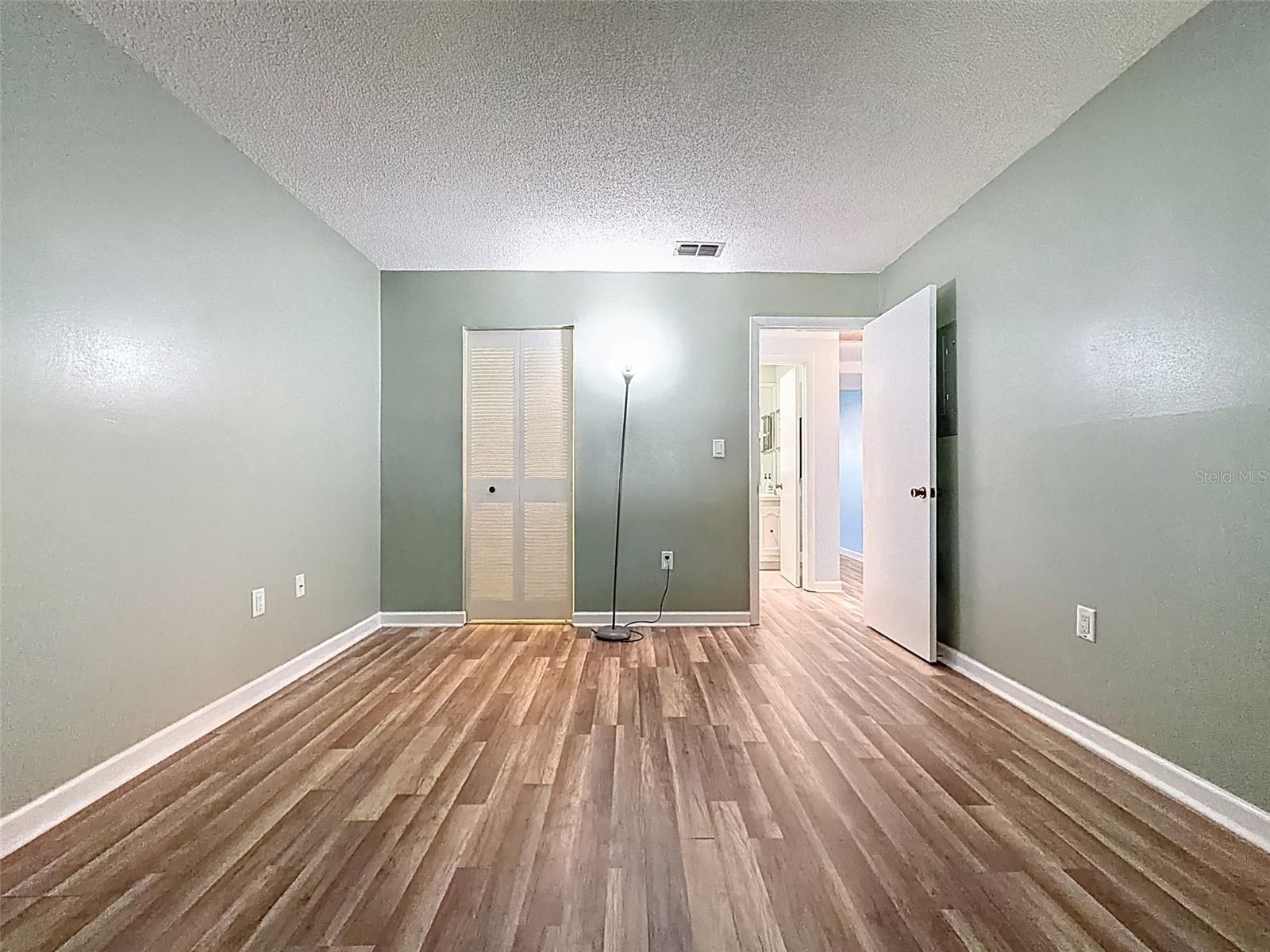 Image 27 of 48 For 11841 Boynton Lane 59a