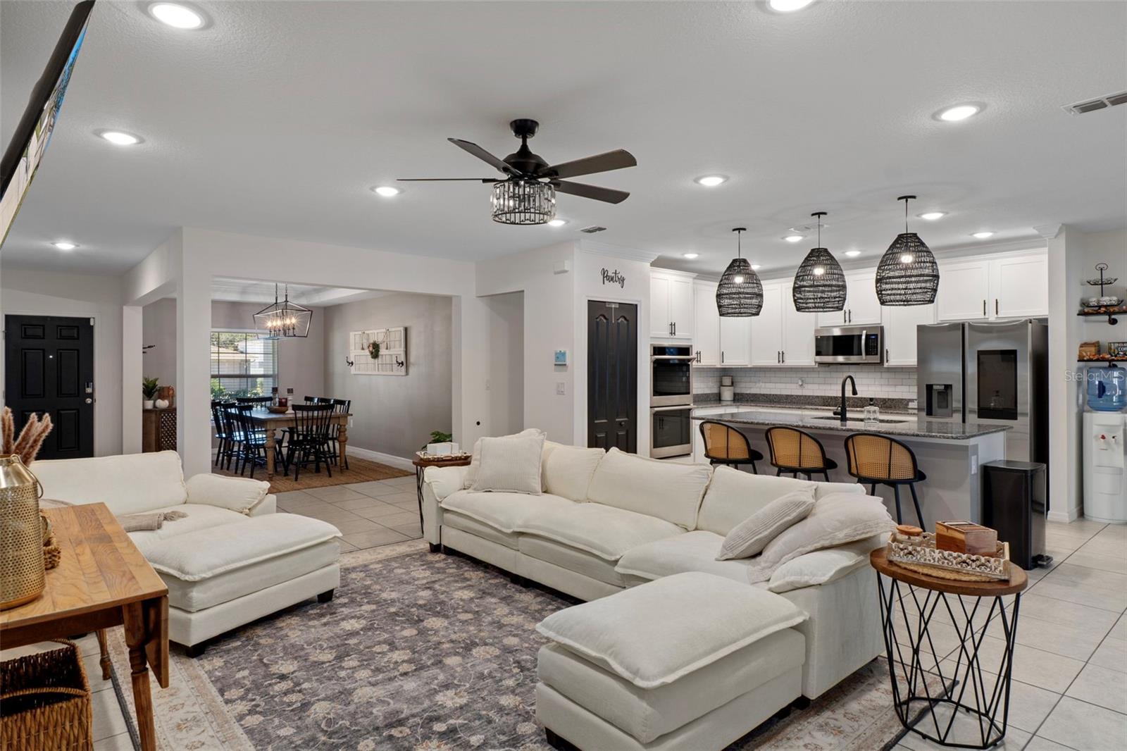 Image 2 of 57 For 3313 Dorian Avenue