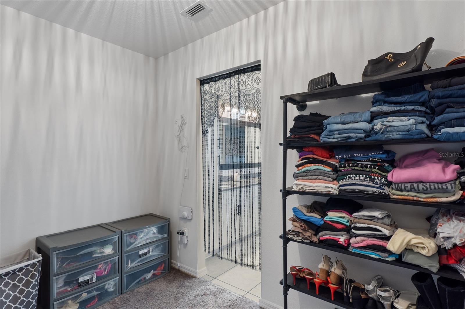 Image 25 of 57 For 3313 Dorian Avenue